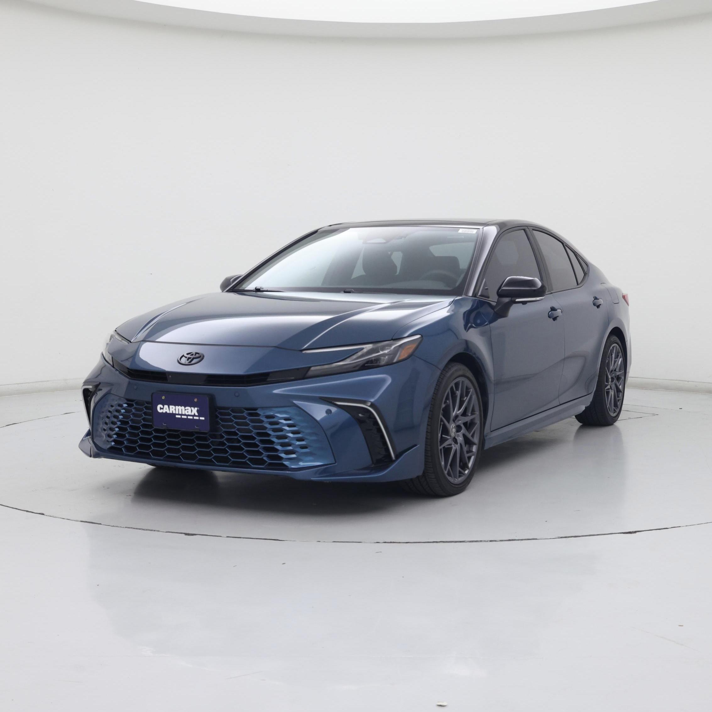 Thumbnail: 2025 Toyota Camry - 4