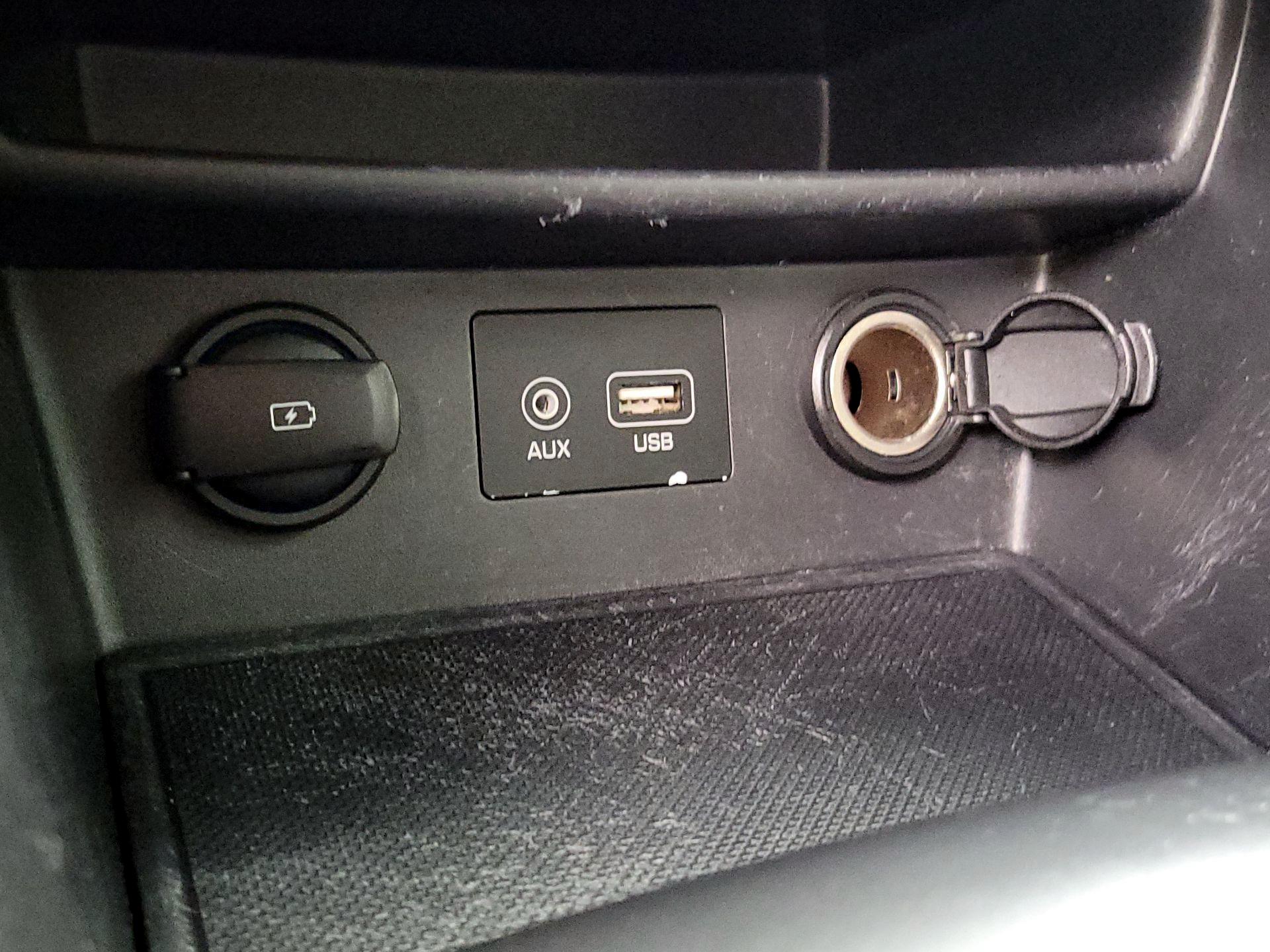 Thumbnail: 2020 Hyundai Kona - 18