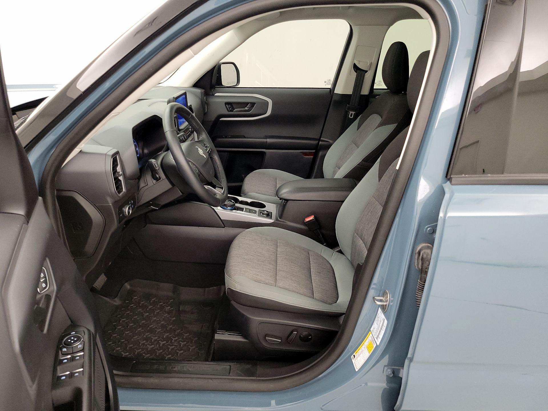 Thumbnail: 2023 Ford Bronco Sport - 11