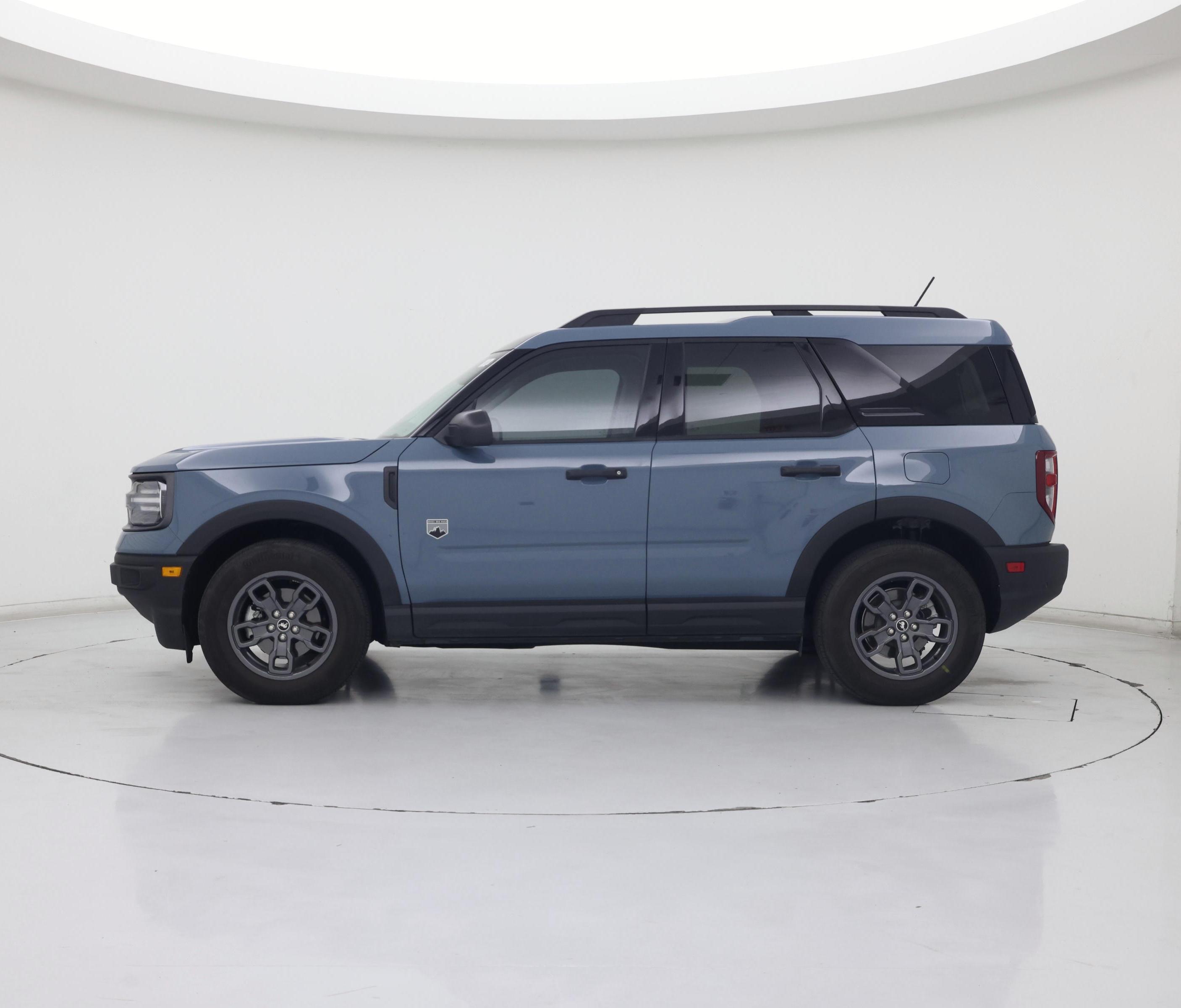 Thumbnail: 2023 Ford Bronco Sport - 3