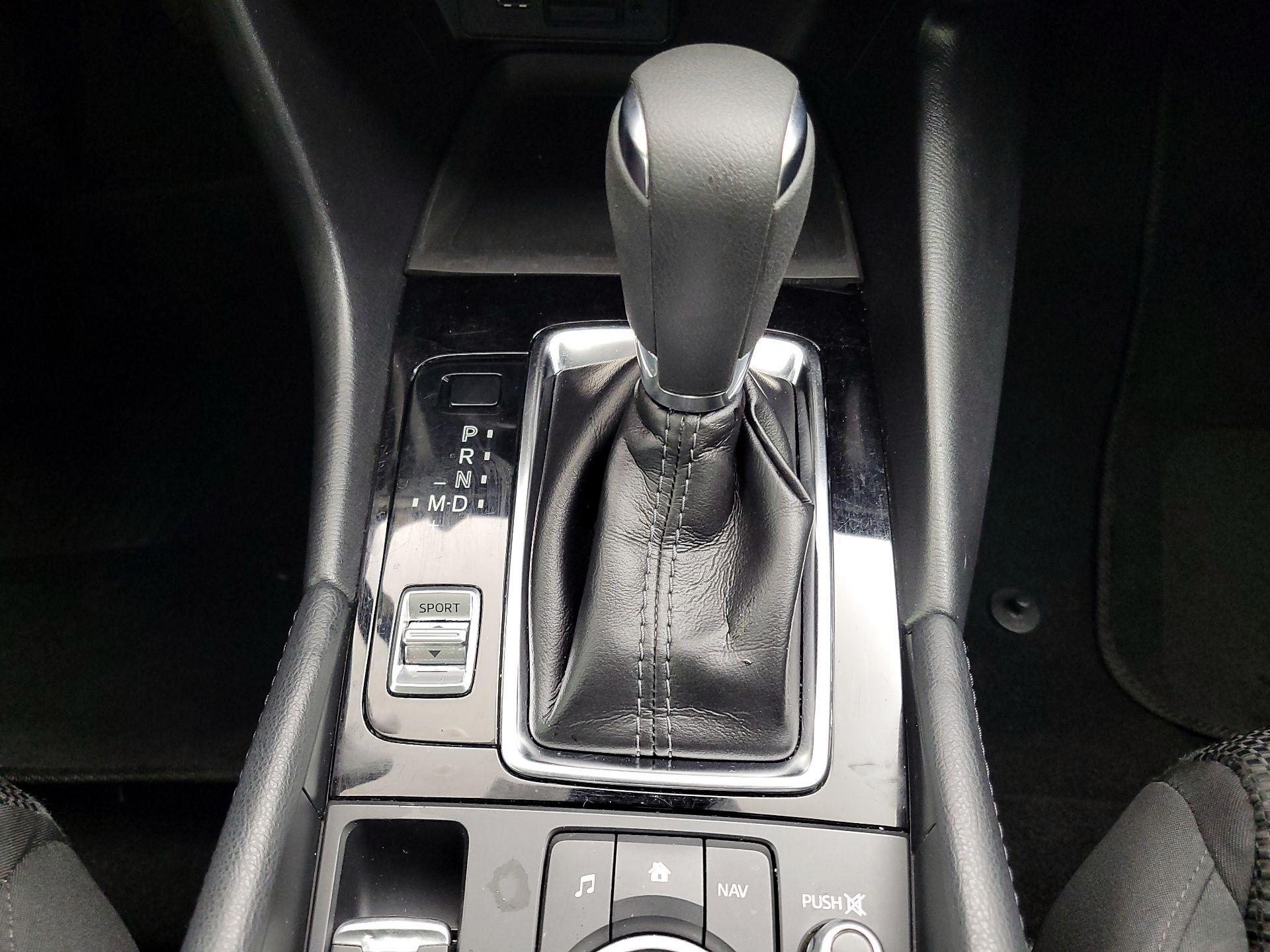 Thumbnail: 2018 Mazda Mazda3 - 17