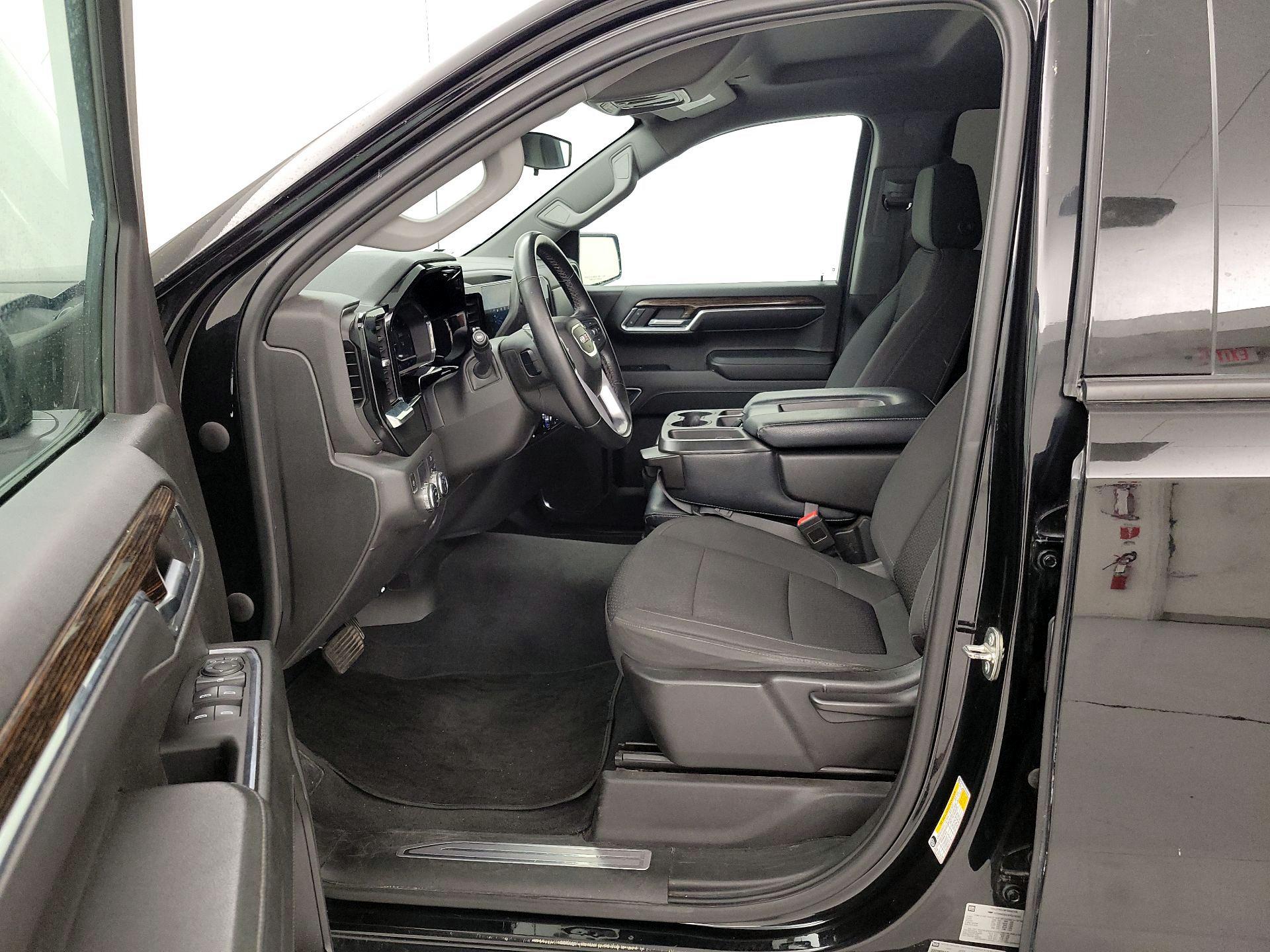 Thumbnail: 2023 GMC Sierra 1500 - 11