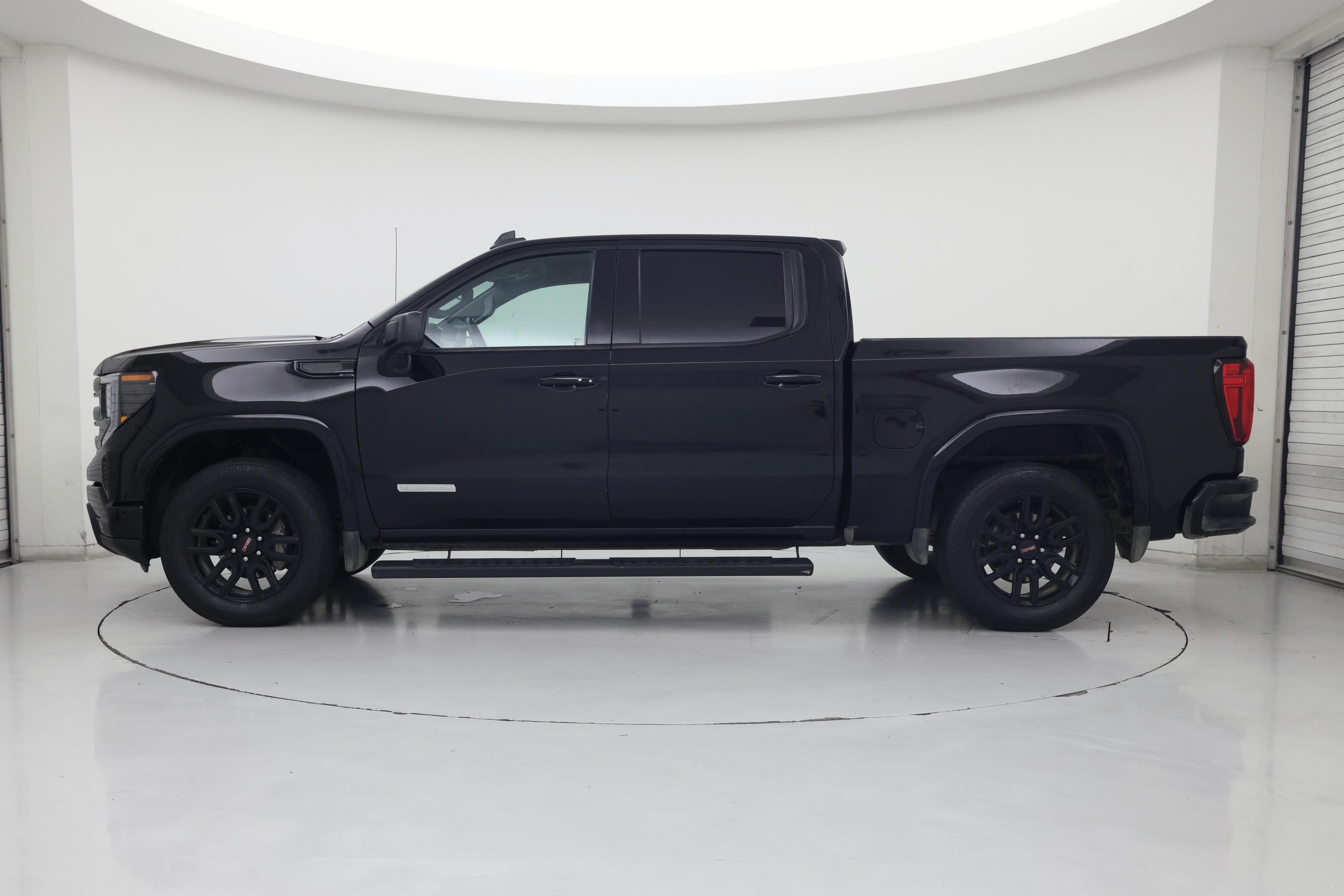 Thumbnail: 2023 GMC Sierra 1500 - 3