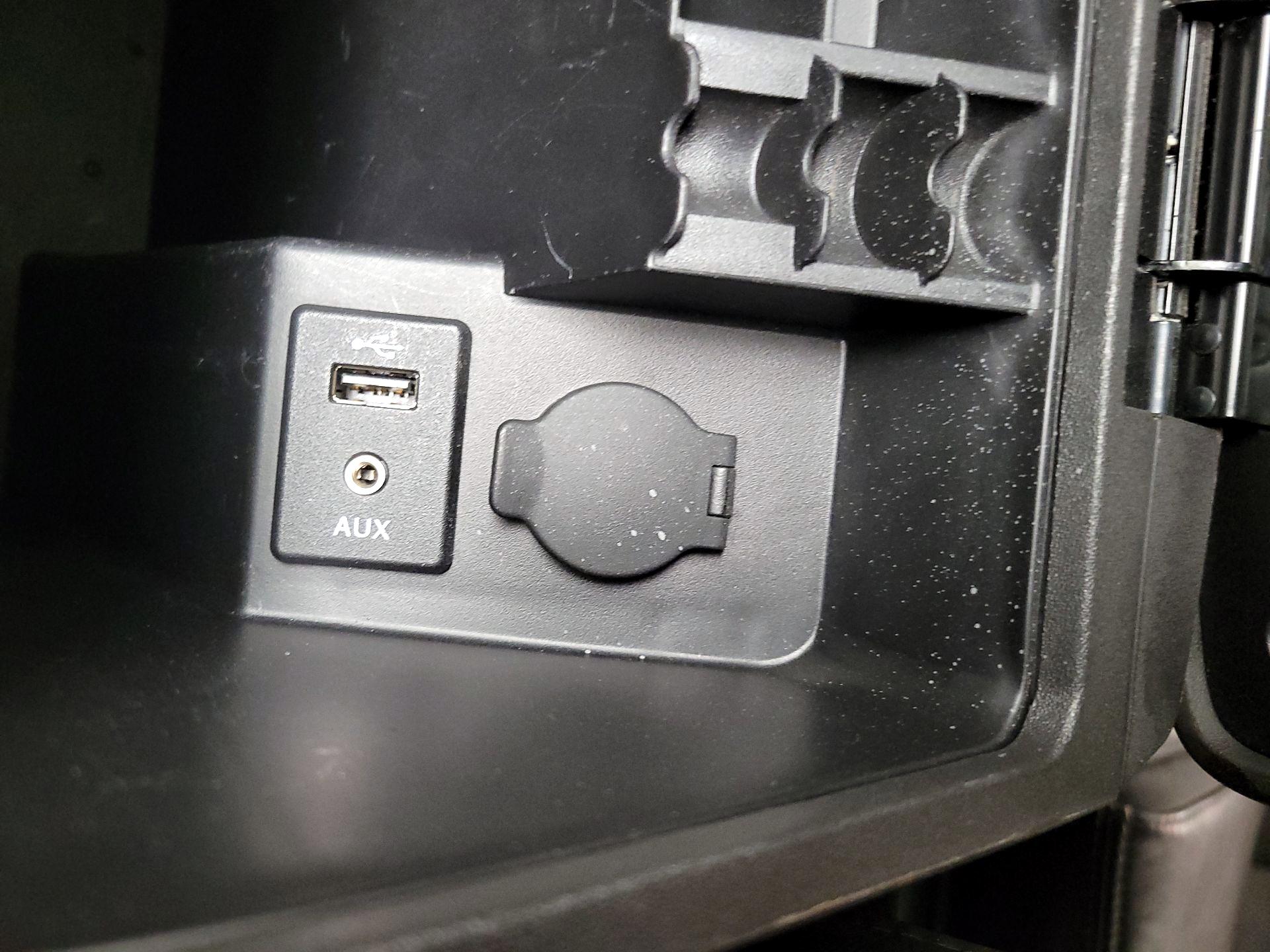 Thumbnail: 2015 Nissan Frontier - 19