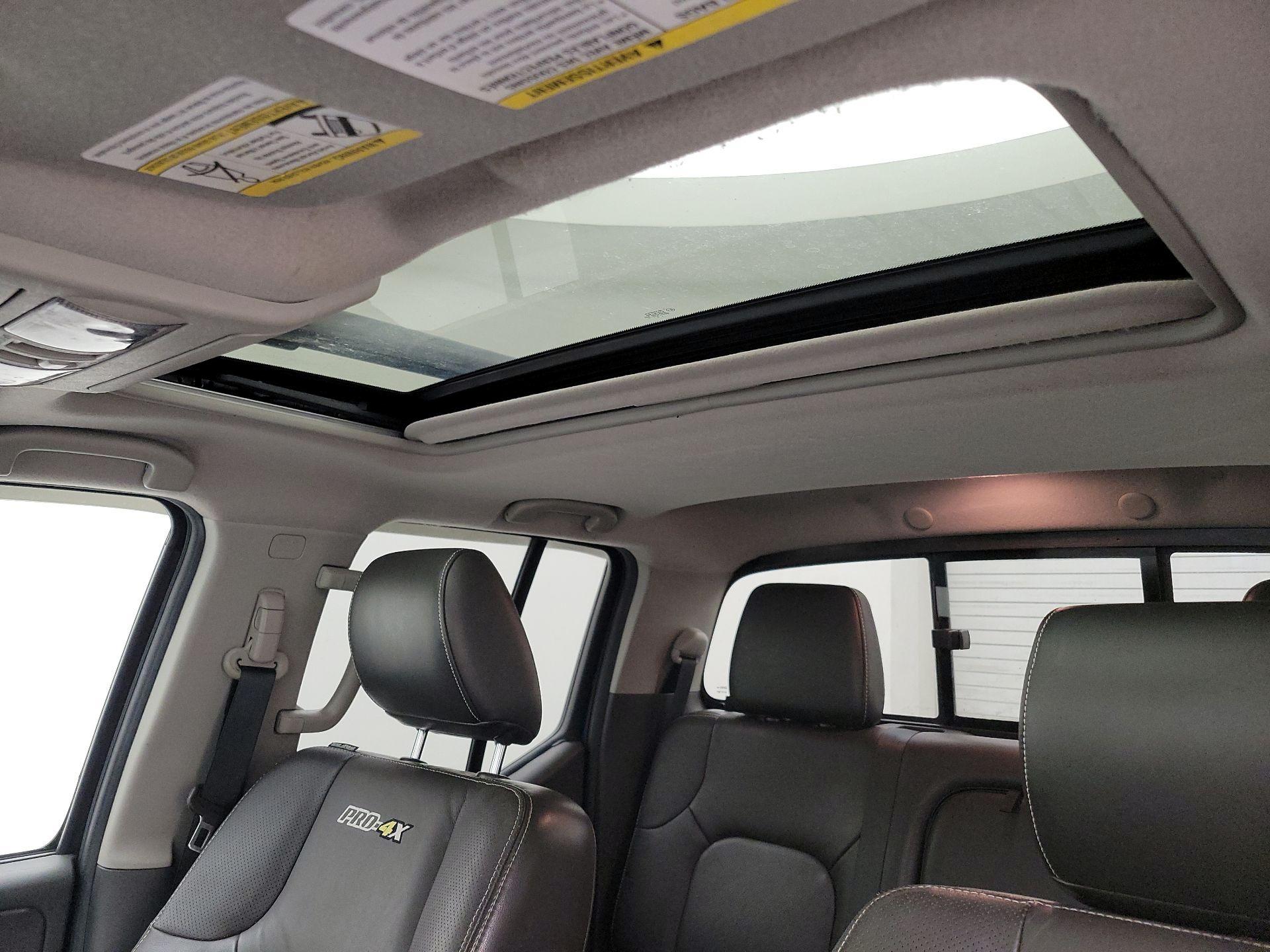 Thumbnail: 2015 Nissan Frontier - 20