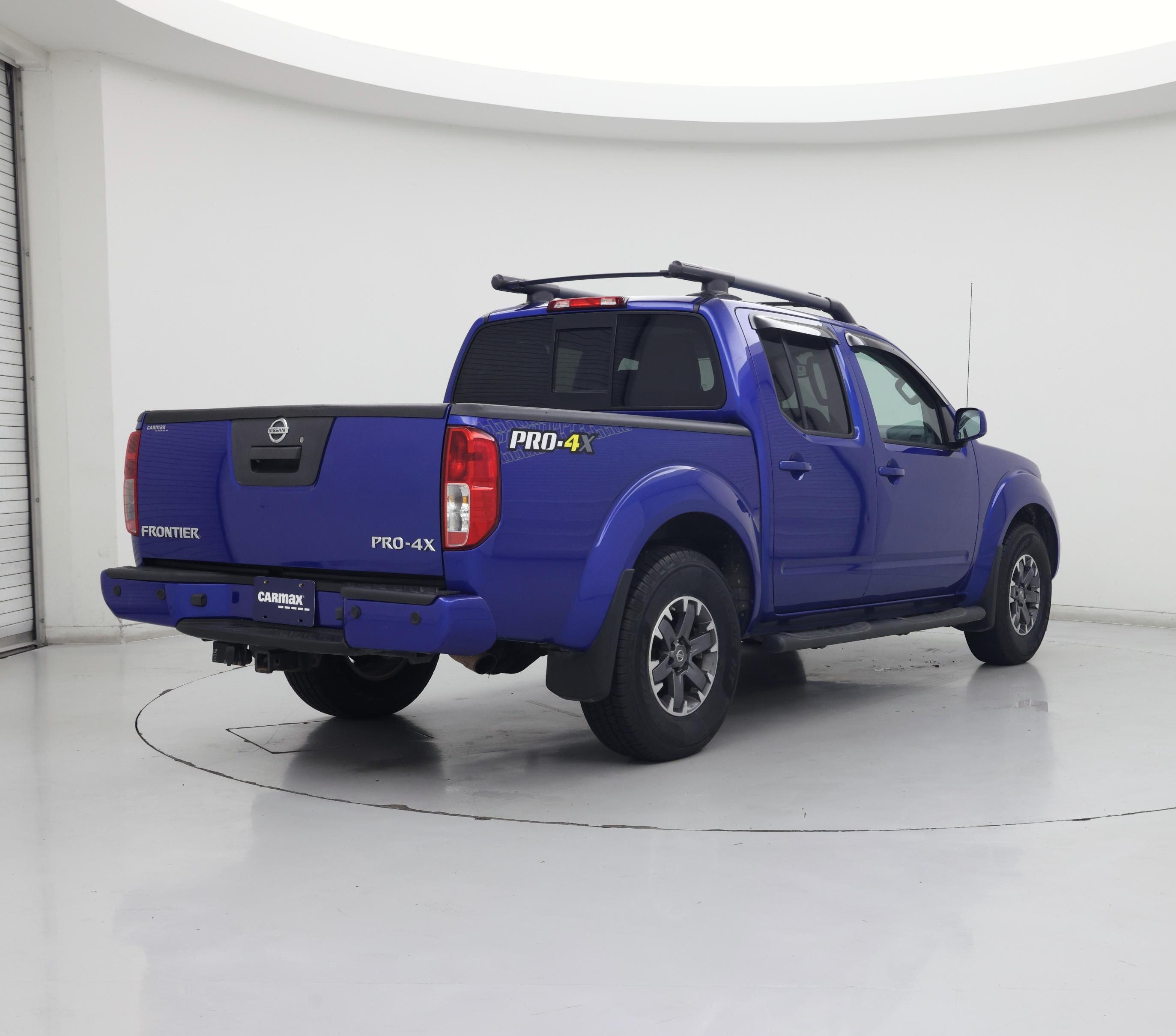 Thumbnail: 2015 Nissan Frontier - 8