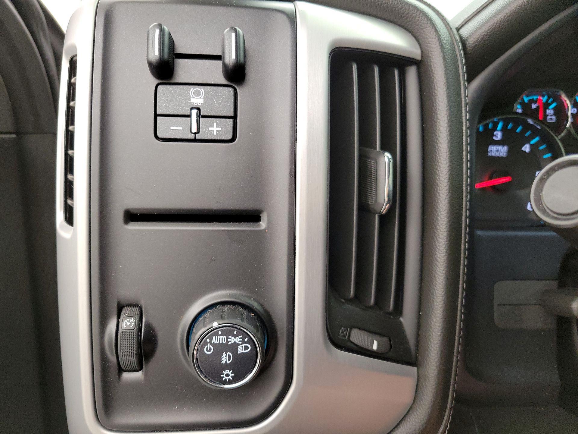 Thumbnail: 2017 GMC Sierra 1500 - 13