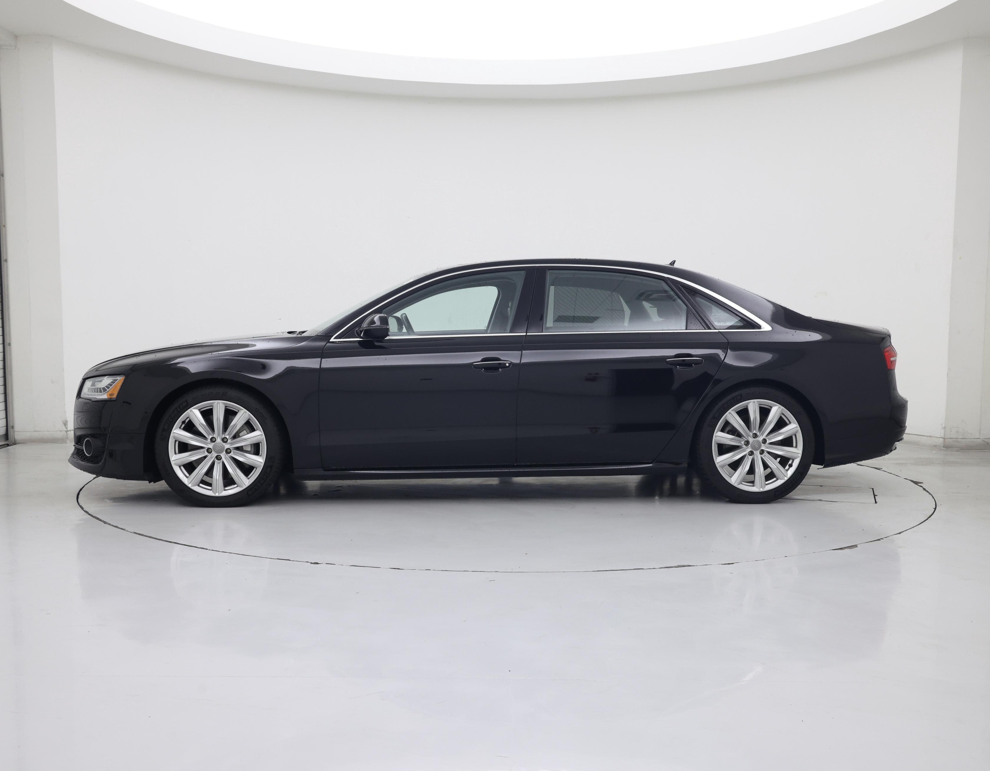 Thumbnail: 2017 Audi A8 - 3