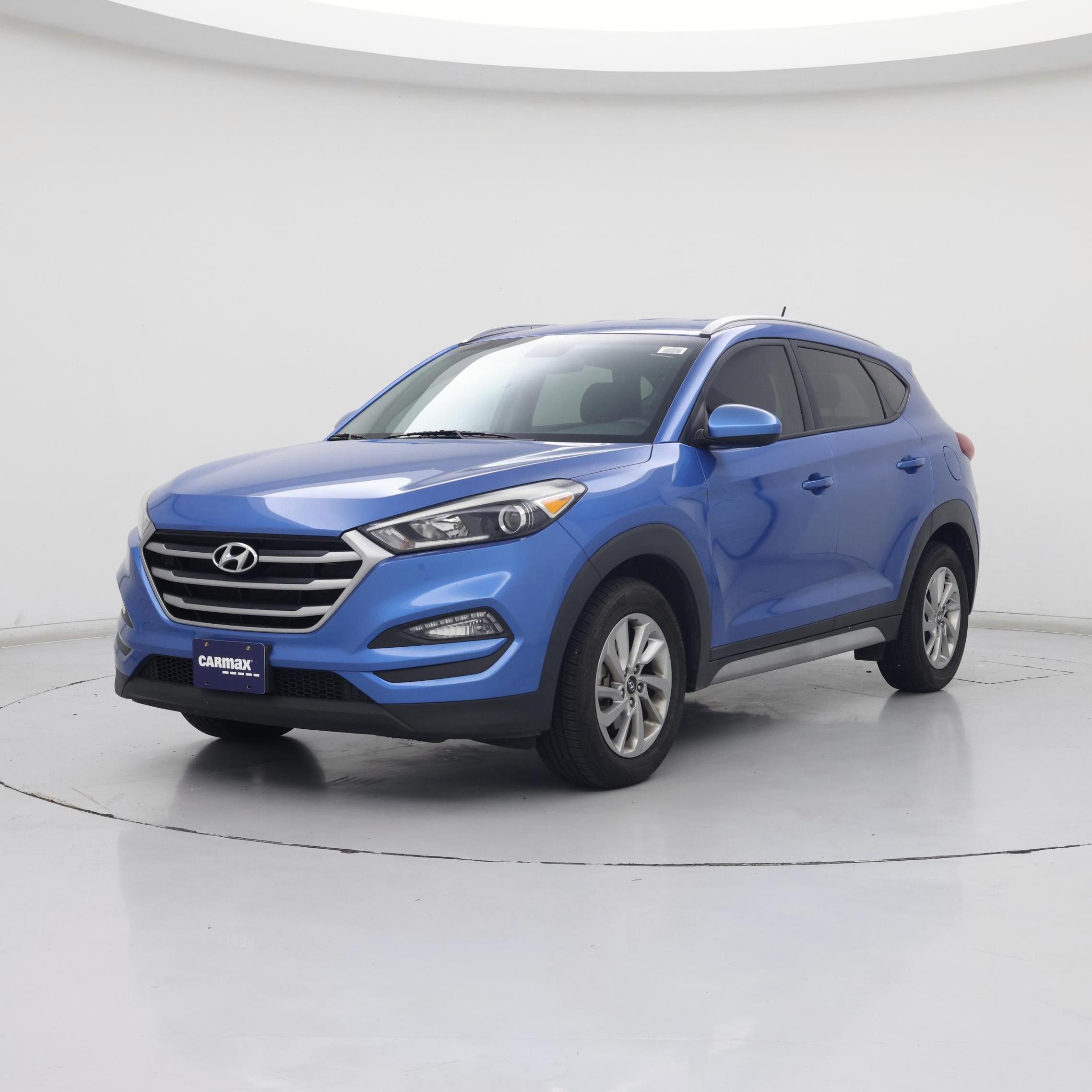 Thumbnail: 2017 Hyundai Tucson - 4