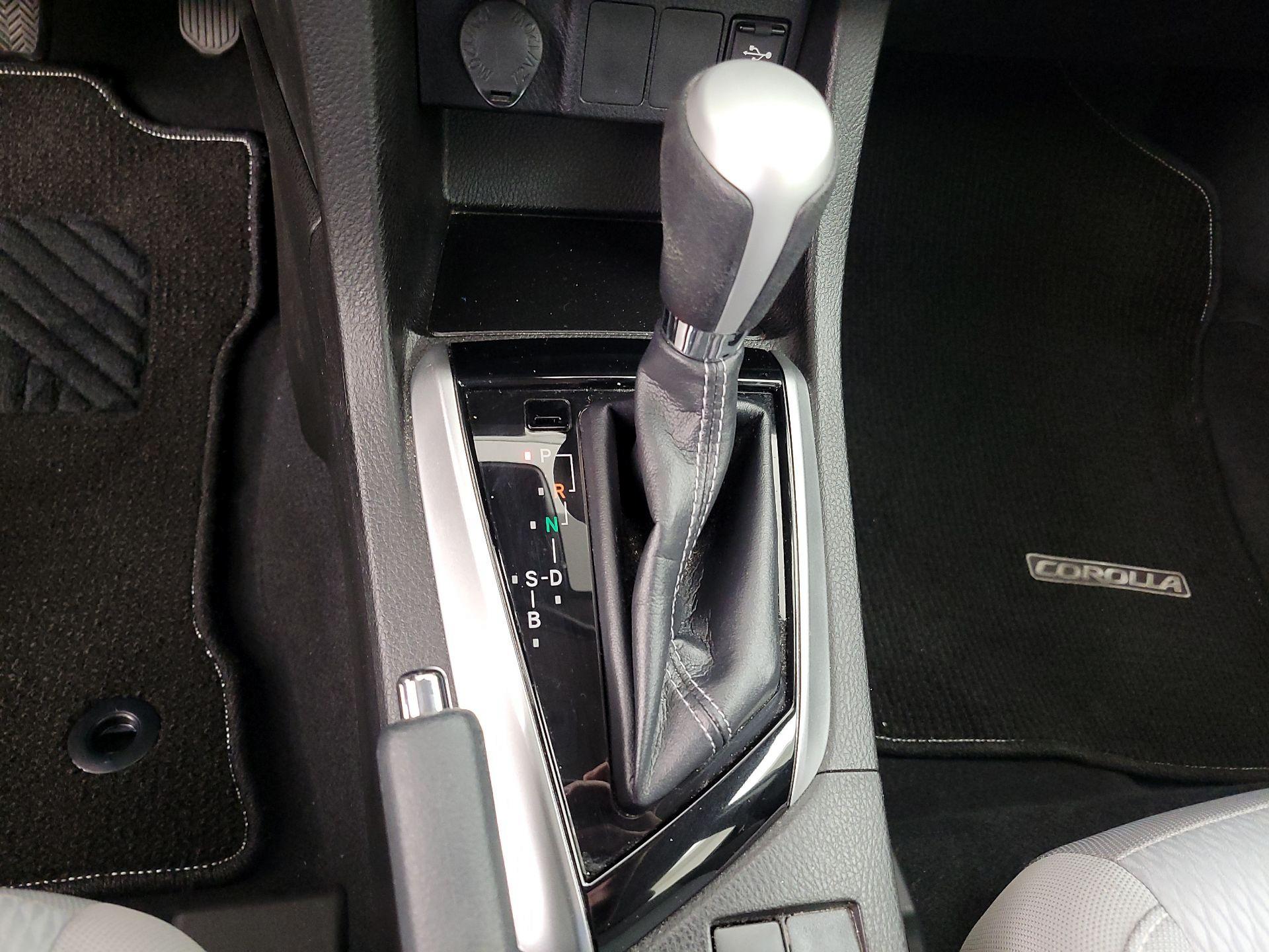 Thumbnail: 2017 Toyota Corolla - 17