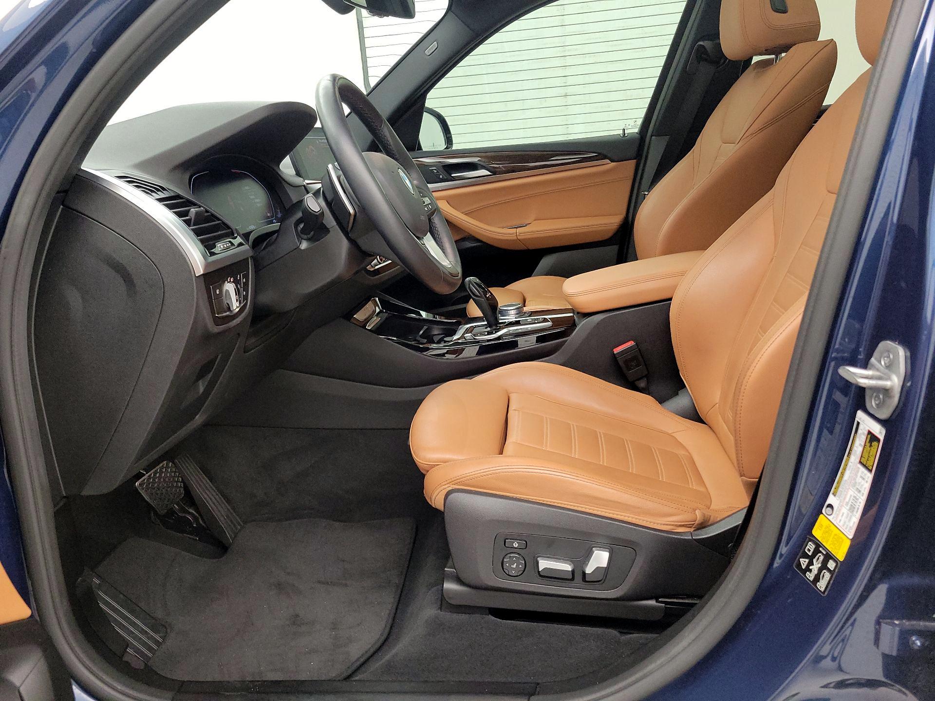 Thumbnail: 2021 BMW X3 - 11