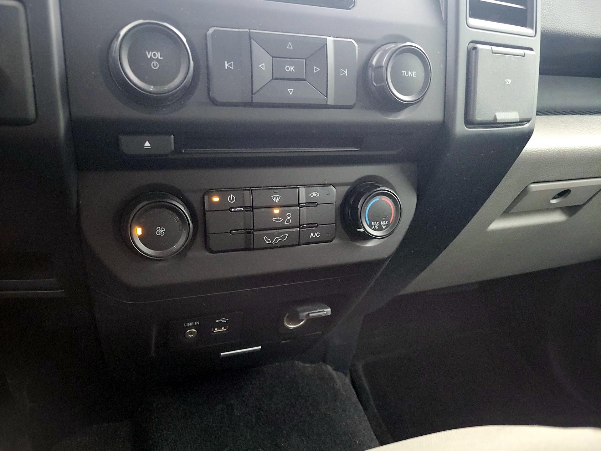 Thumbnail: 2015 Ford F-150 - 15