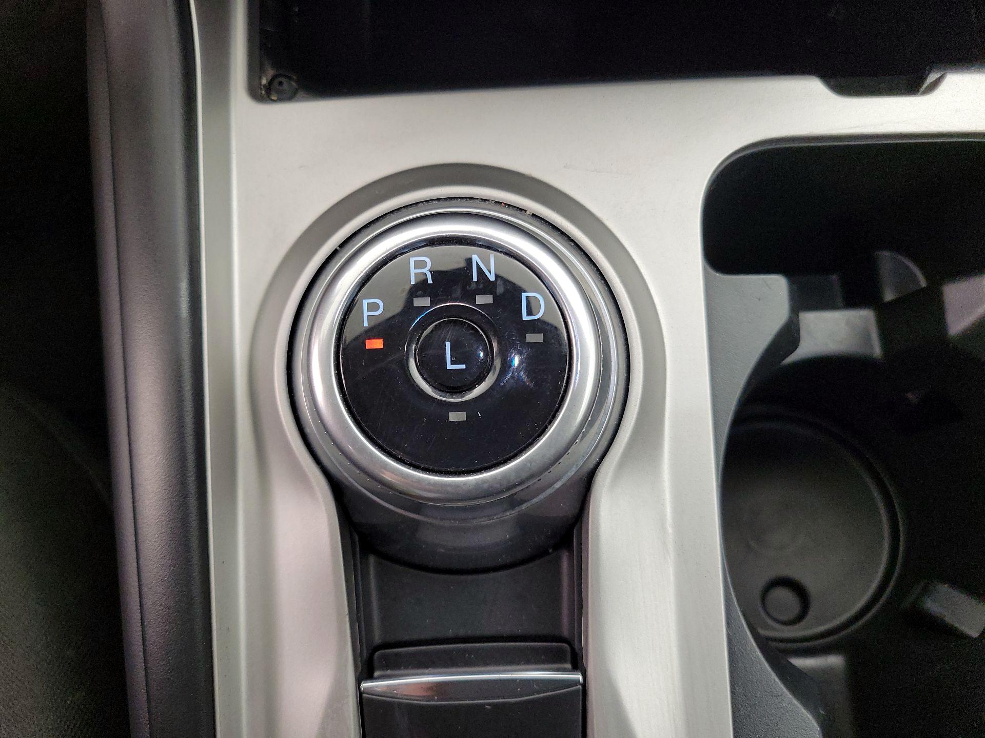 Thumbnail: 2022 Ford Explorer - 17