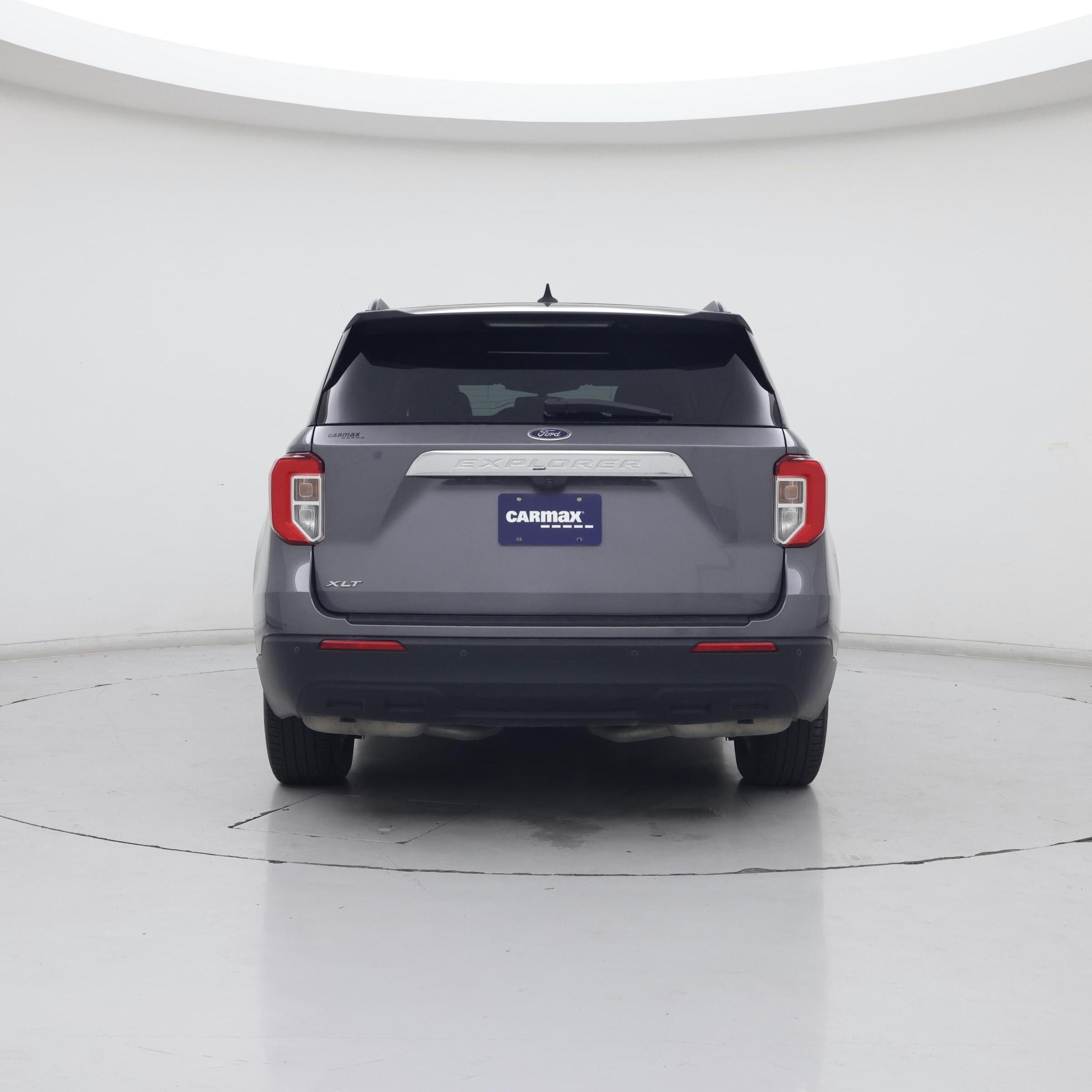 Thumbnail: 2022 Ford Explorer - 6