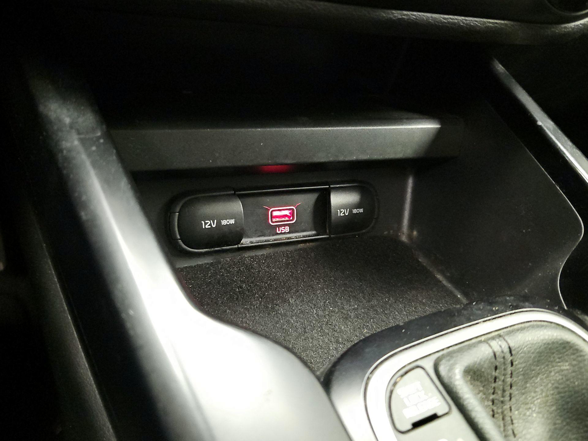 Thumbnail: 2020 Kia Soul - 18