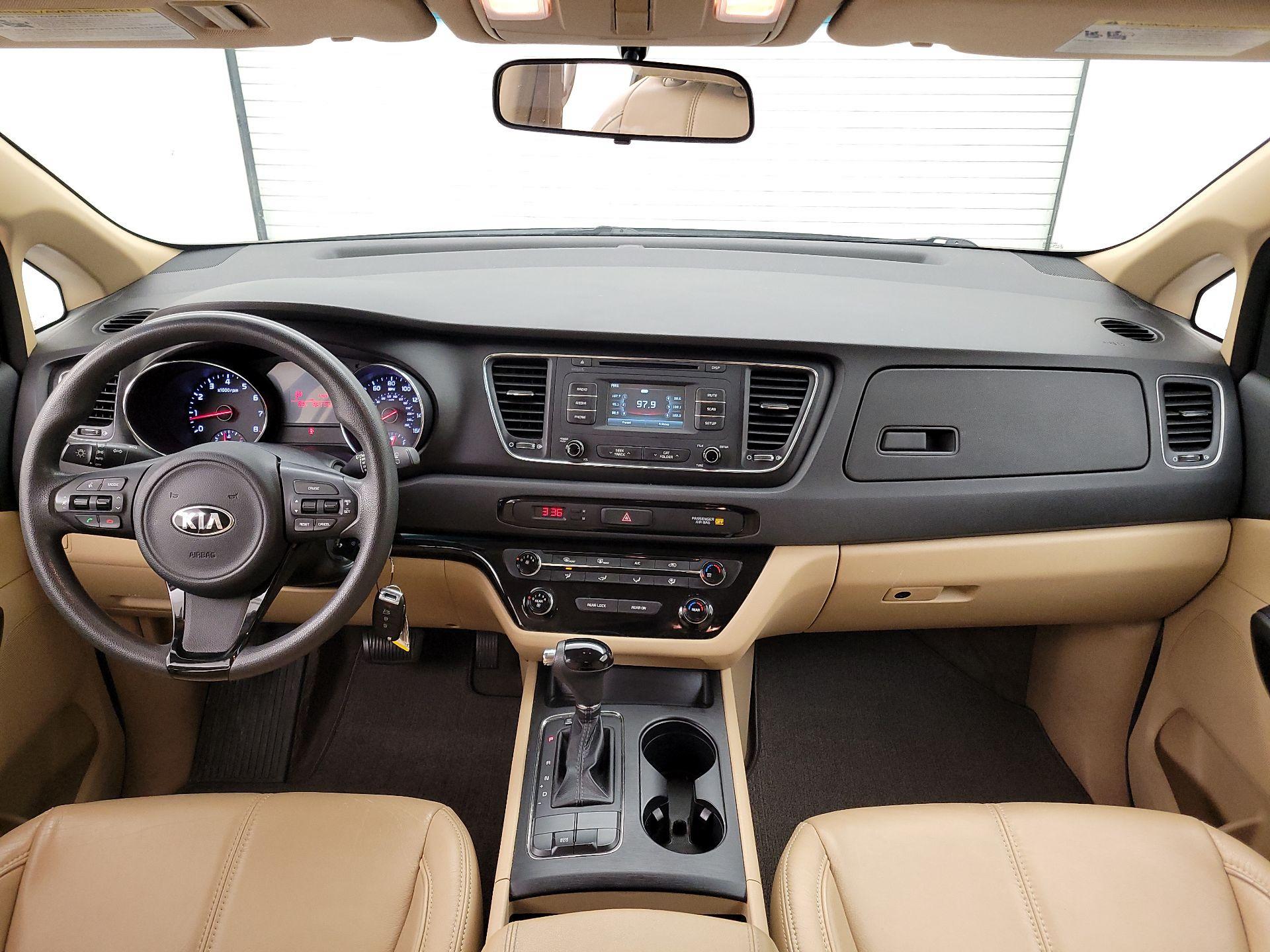 Thumbnail: 2016 Kia Sedona - 9