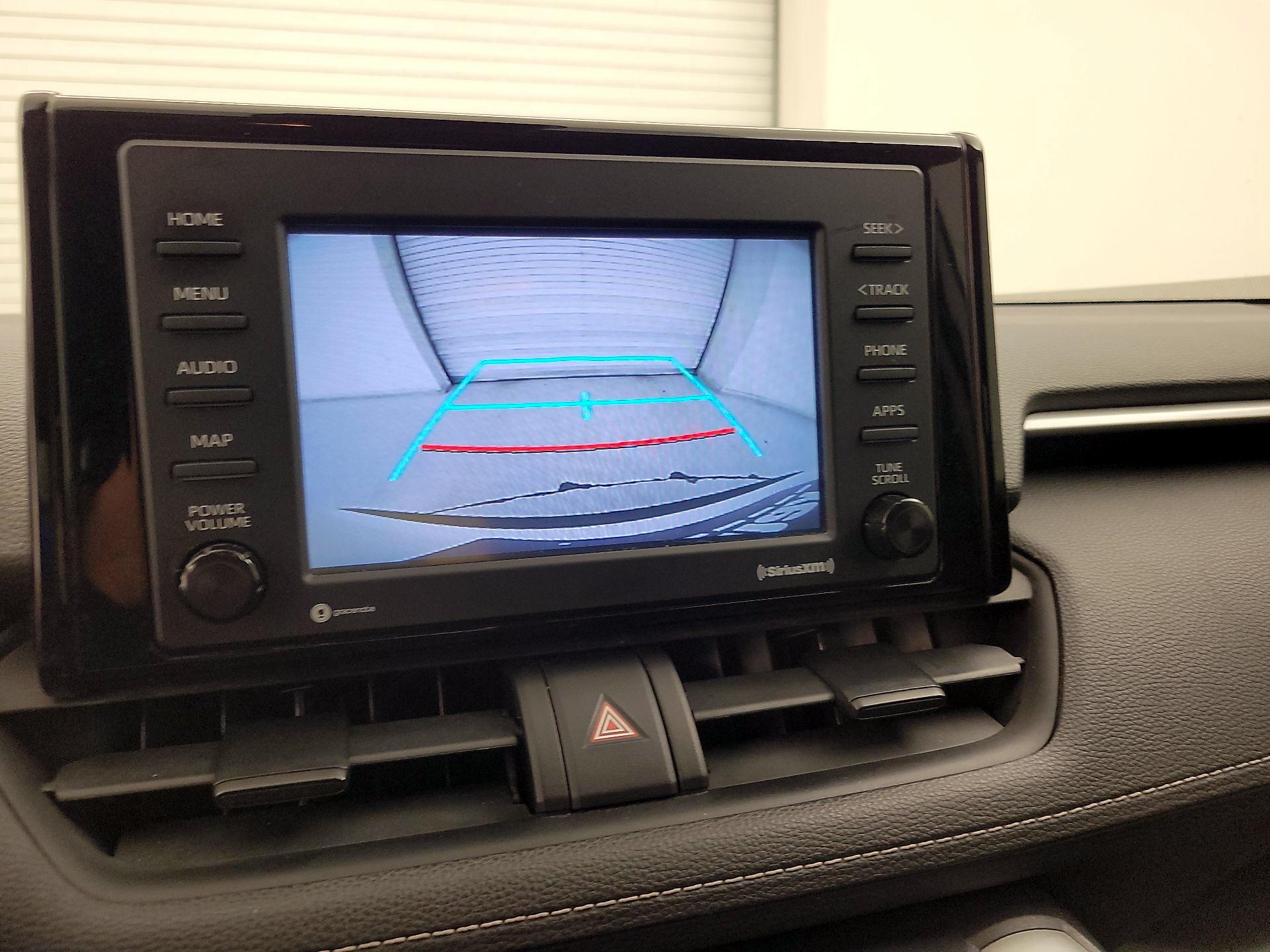 Thumbnail: 2021 Toyota RAV4 - 14