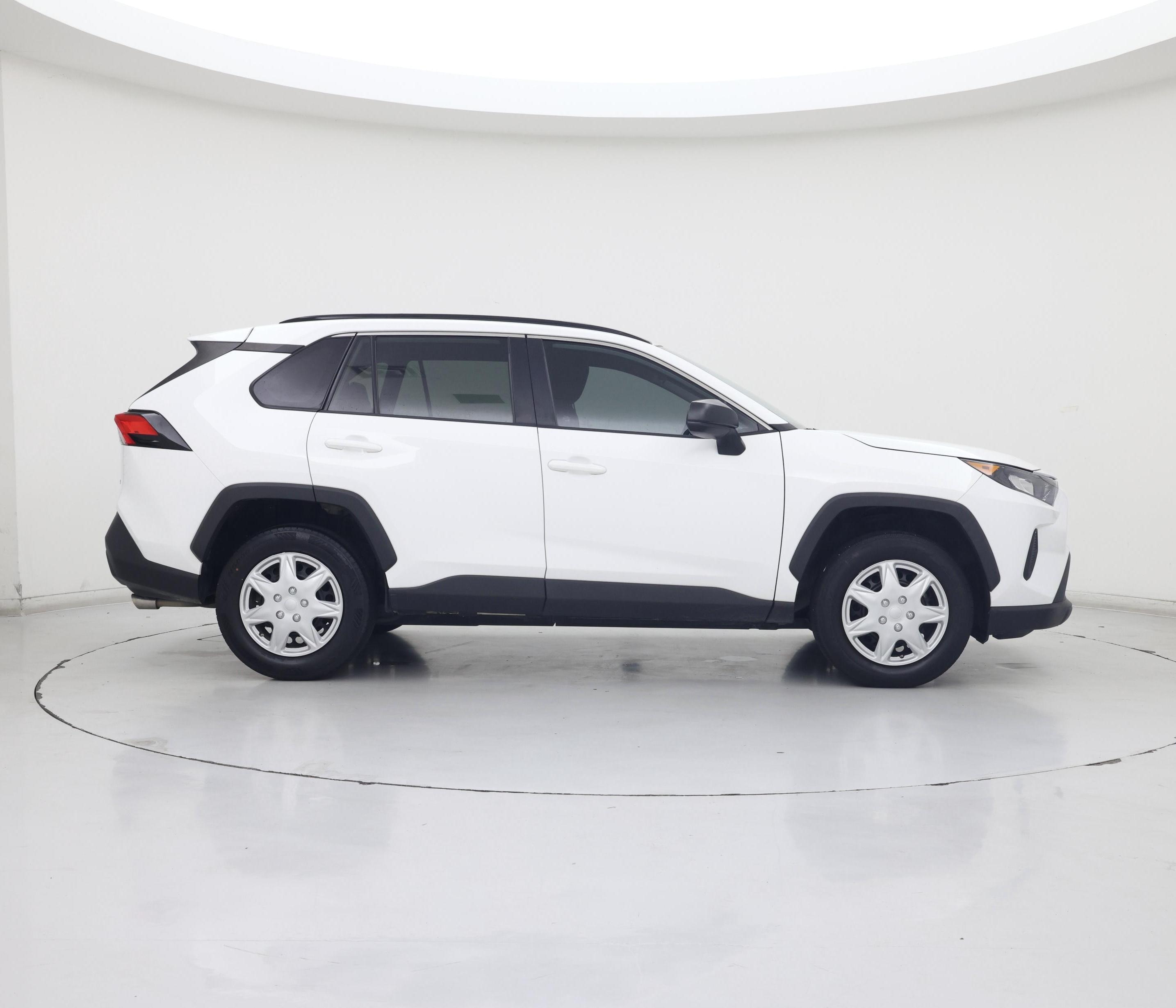 Thumbnail: 2021 Toyota RAV4 - 7