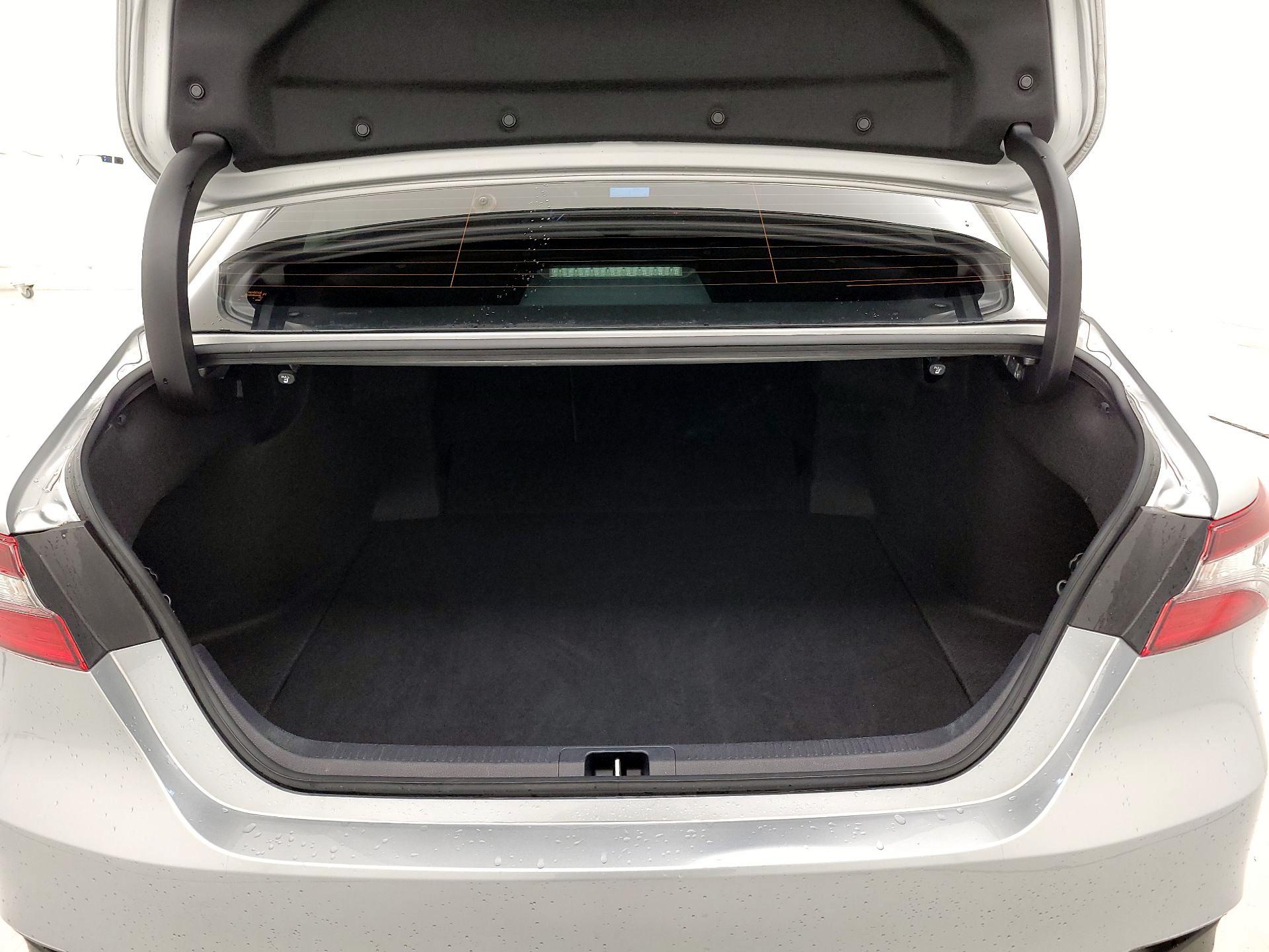 Thumbnail: 2023 Toyota Camry - 20