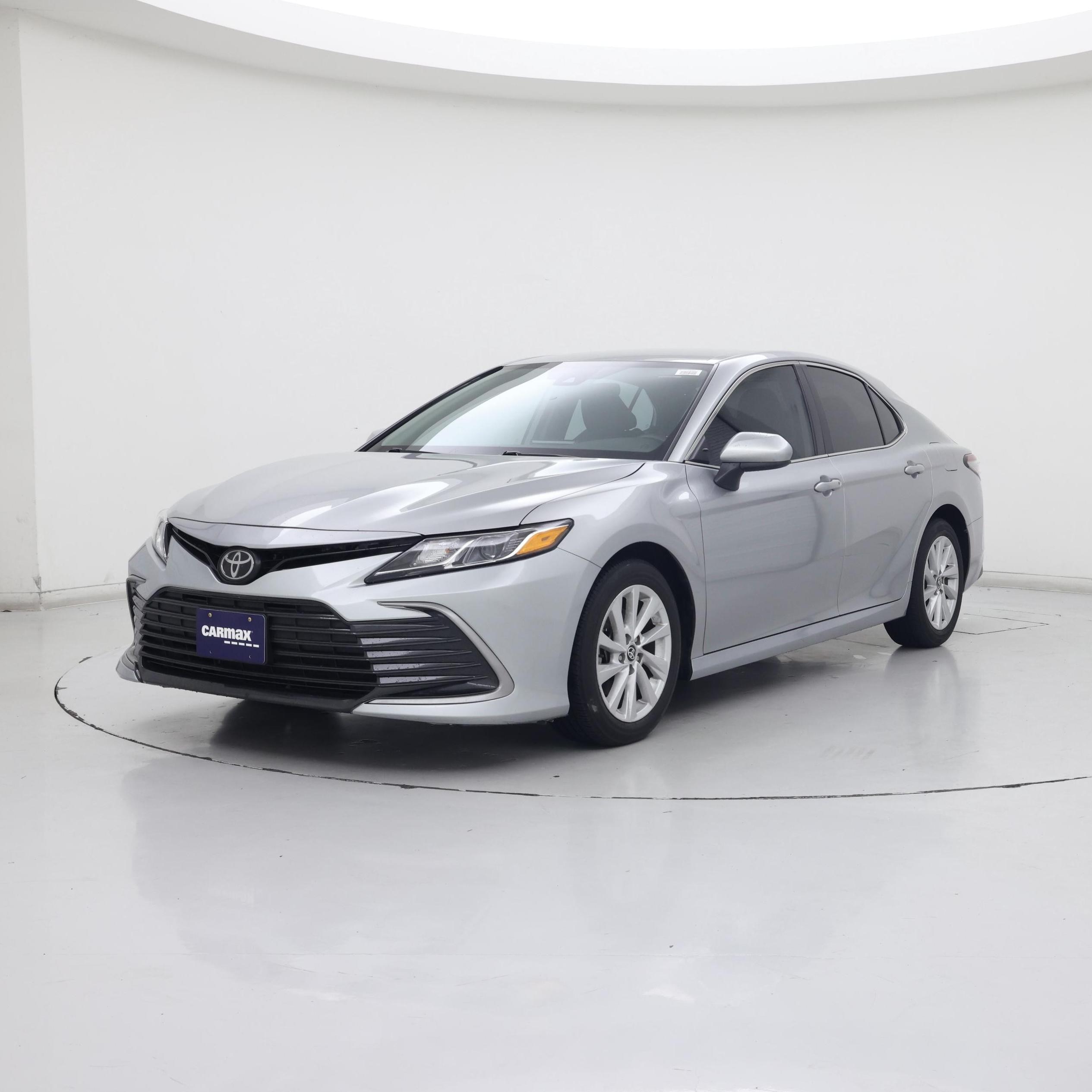 Thumbnail: 2023 Toyota Camry - 4
