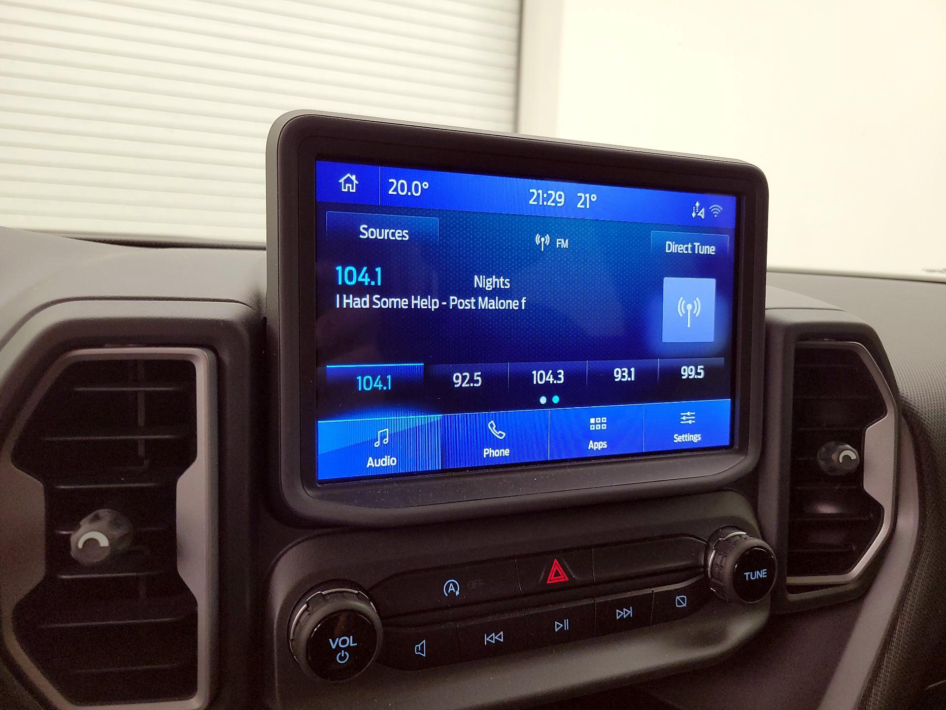 Thumbnail: 2023 Ford Bronco Sport - 15