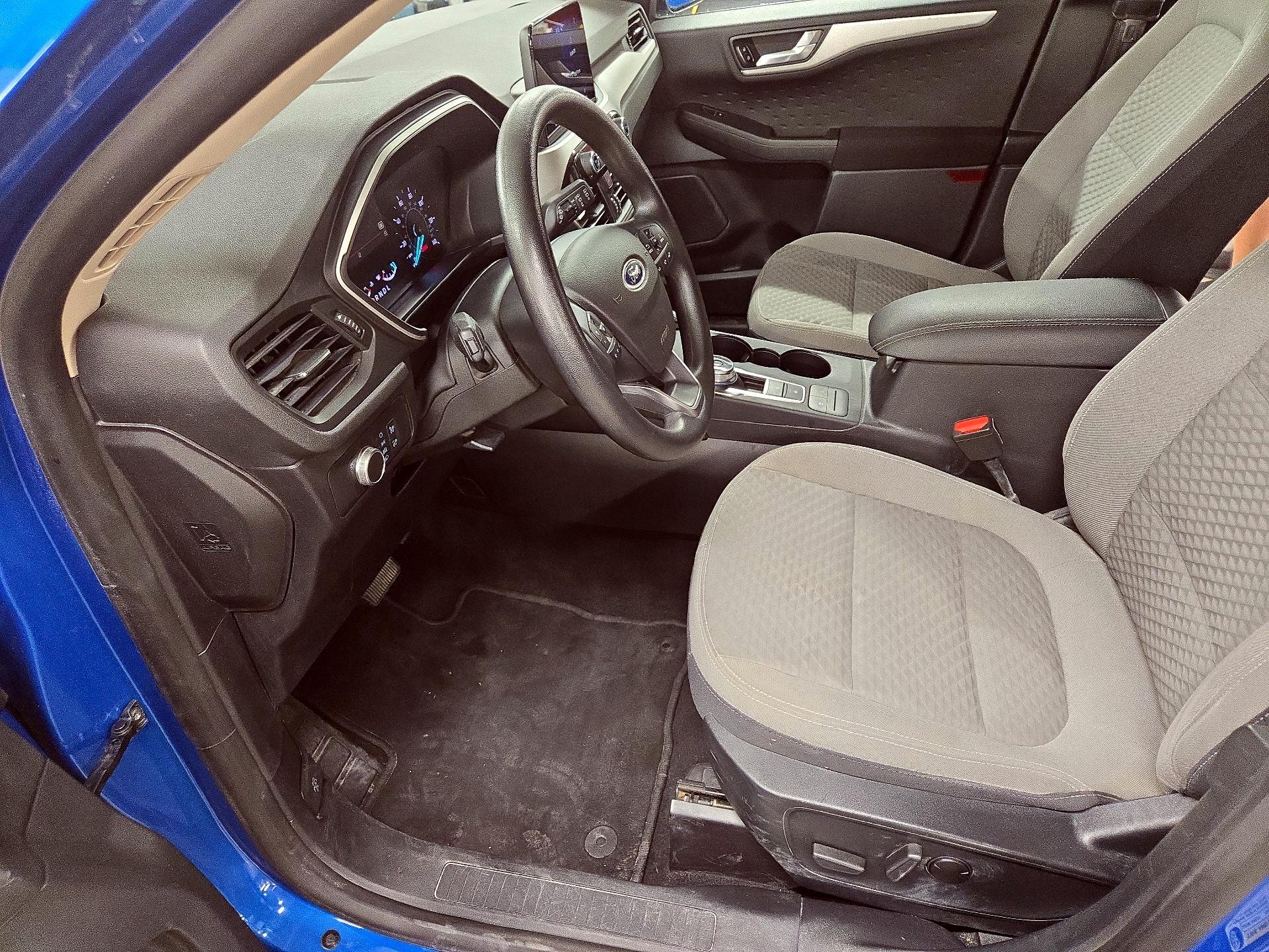 Thumbnail: 2020 Ford Escape - 11