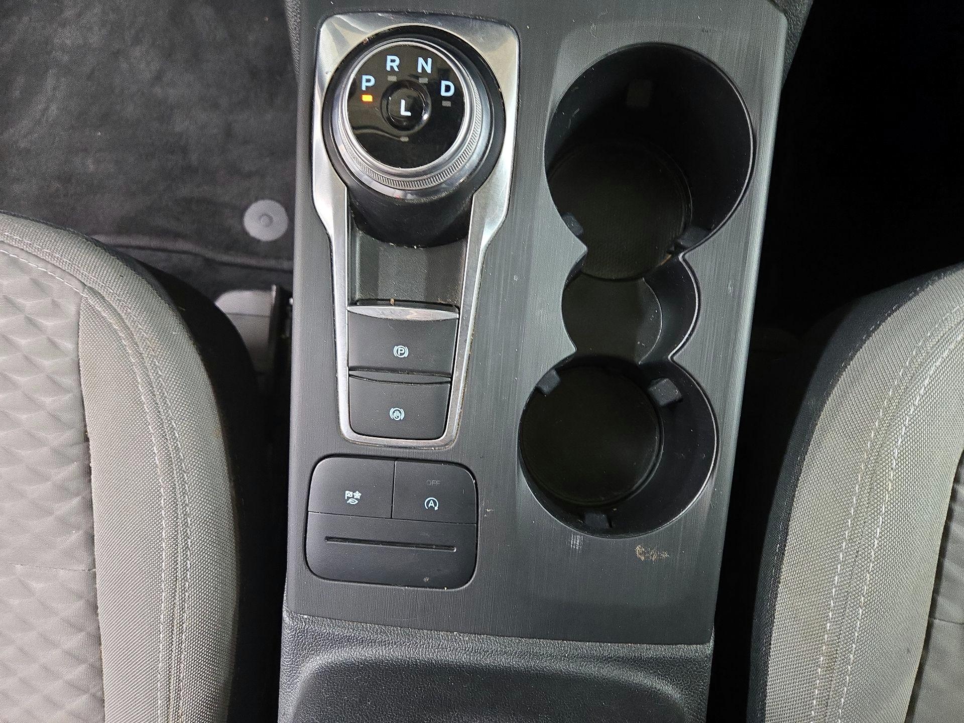 Thumbnail: 2020 Ford Escape - 17