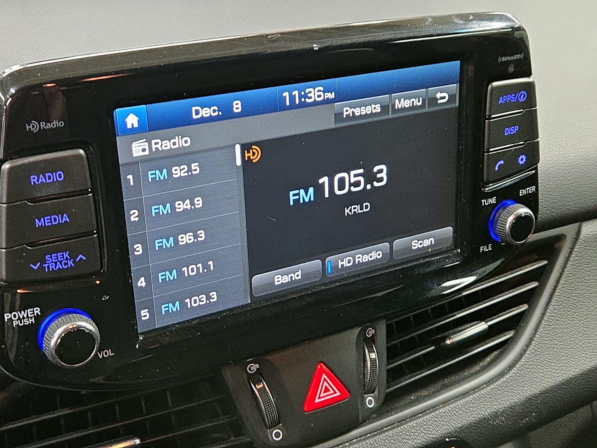 Thumbnail: 2018 Hyundai Elantra - 15