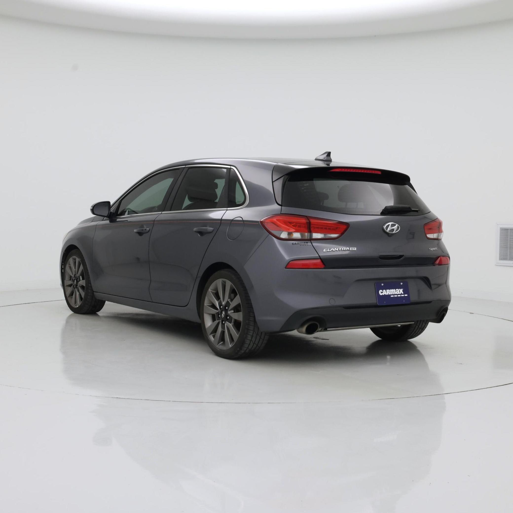 Thumbnail: 2018 Hyundai Elantra - 2