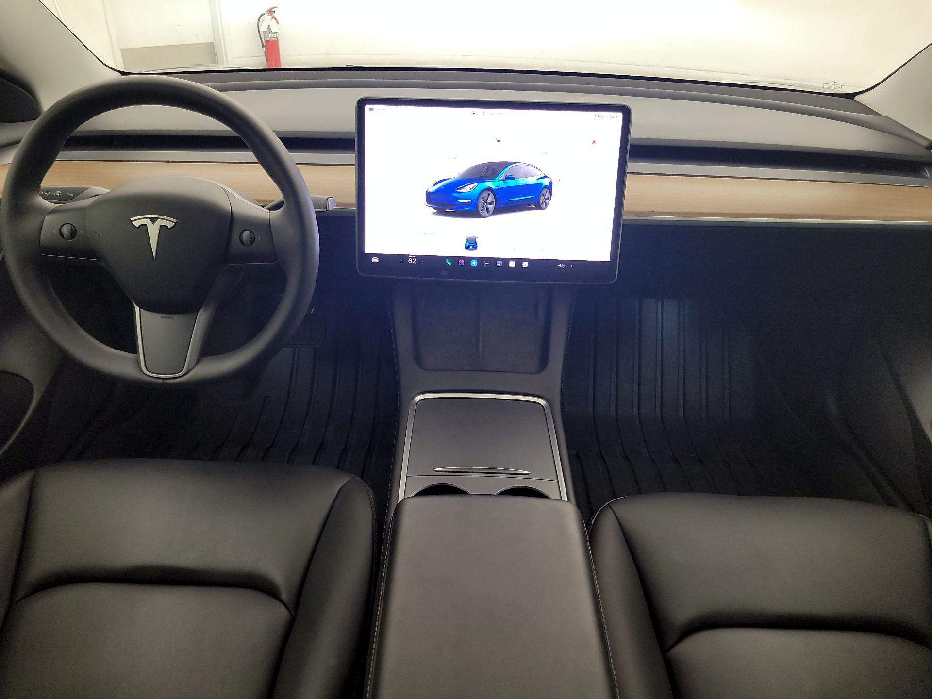 Thumbnail: 2022 Tesla Model 3 - 9