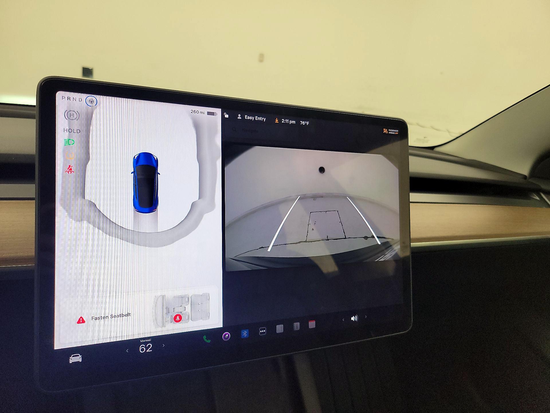 Thumbnail: 2022 Tesla Model 3 - 14