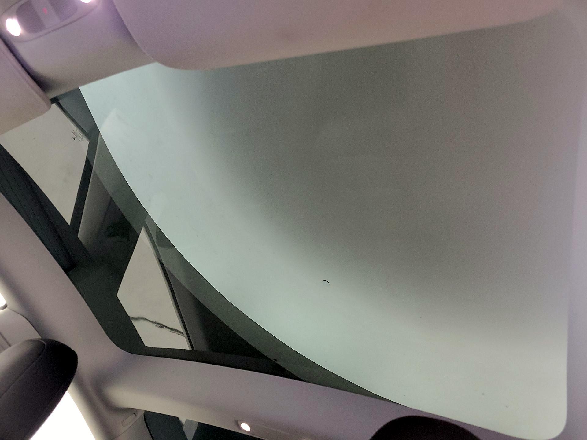 Thumbnail: 2022 Tesla Model 3 - 19