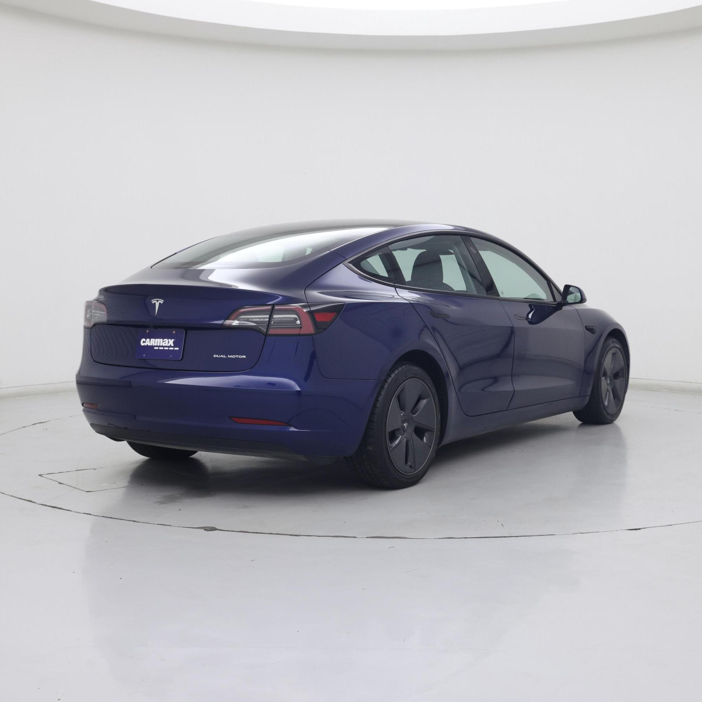 Thumbnail: 2022 Tesla Model 3 - 8
