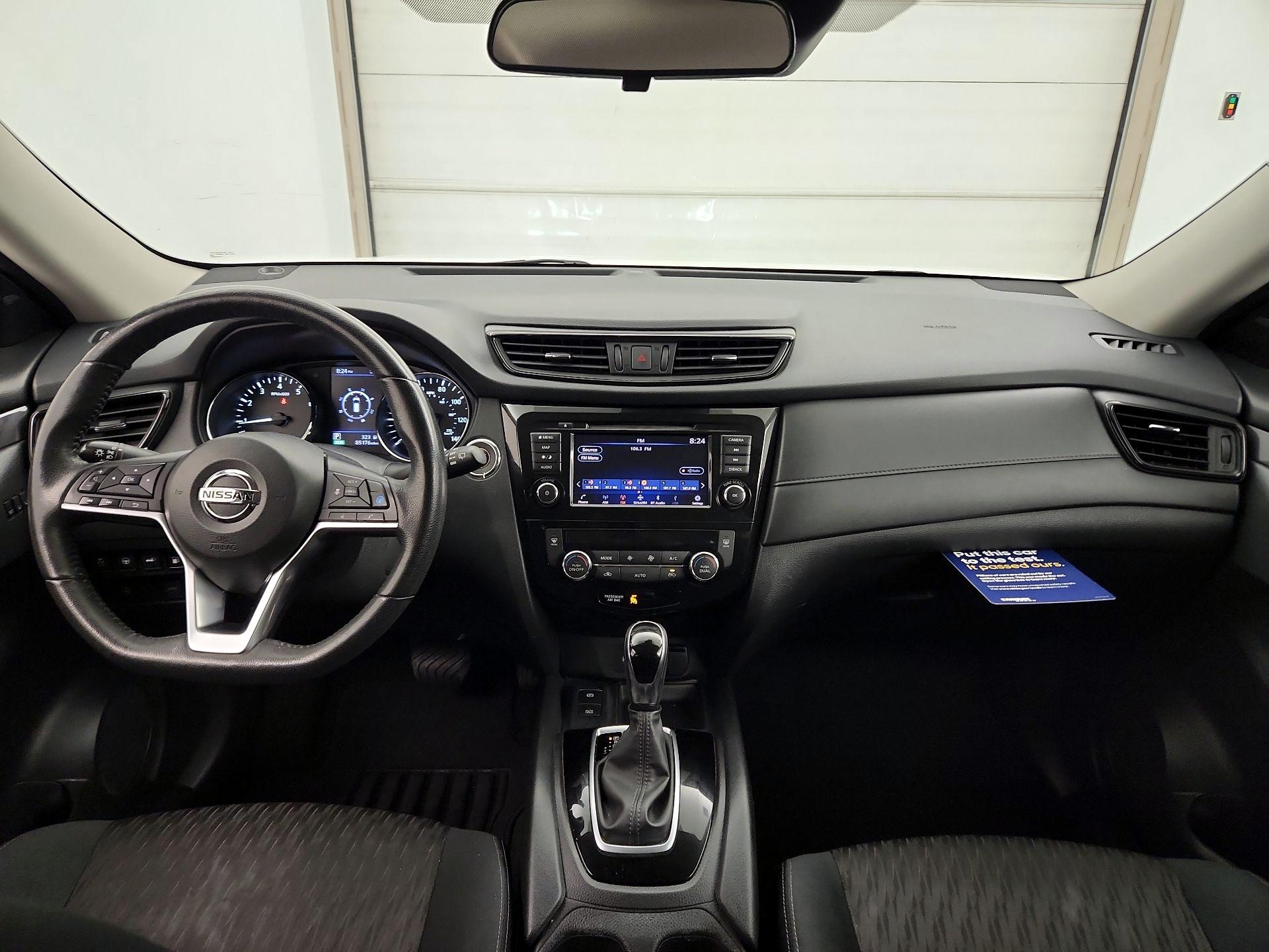 Thumbnail: 2019 Nissan Rogue - 9