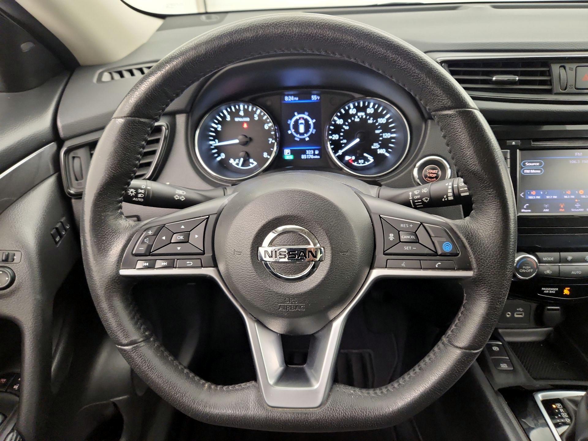 Thumbnail: 2019 Nissan Rogue - 10