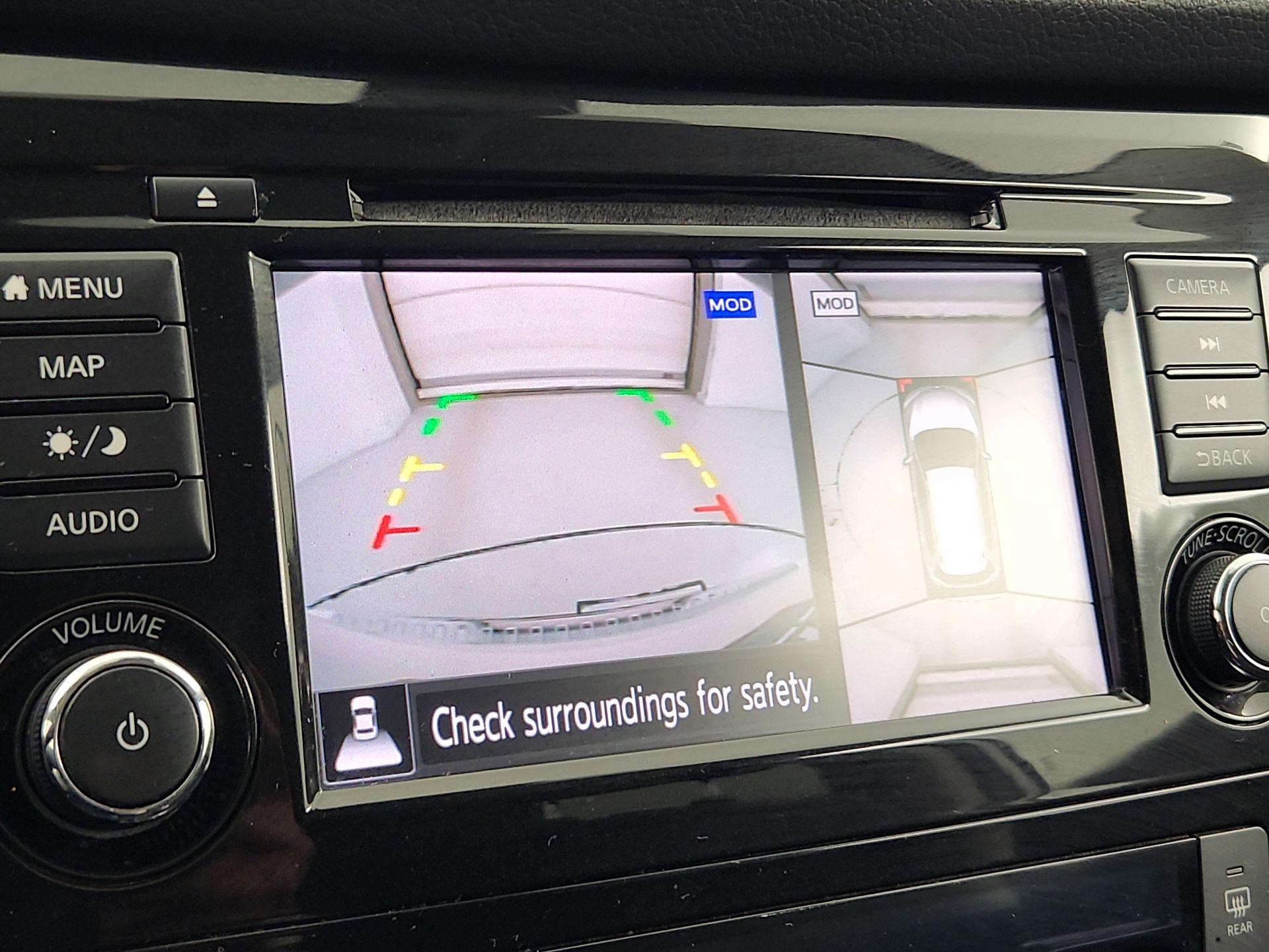 Thumbnail: 2019 Nissan Rogue - 15