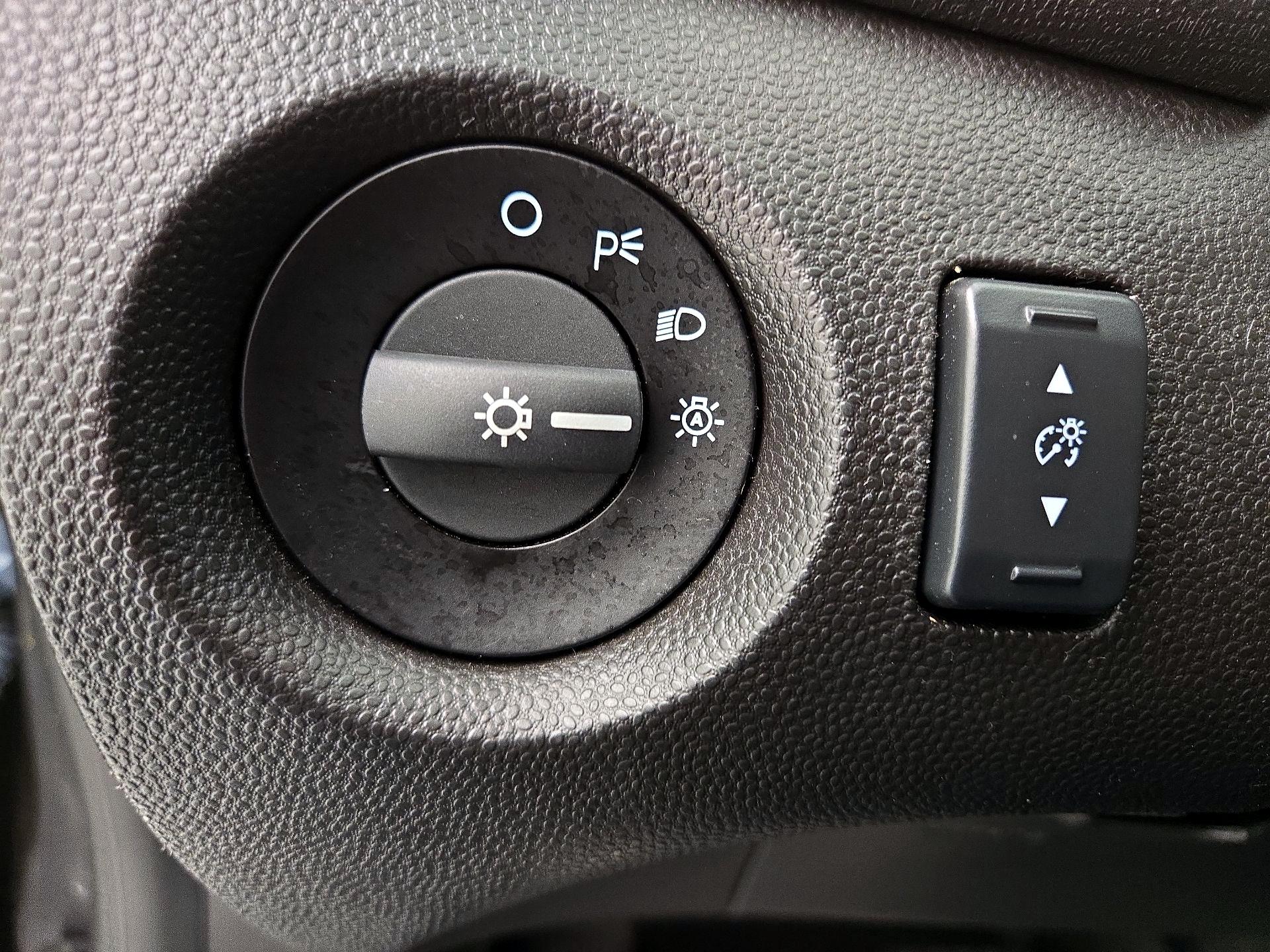 Thumbnail: 2019 Ford Fiesta - 13