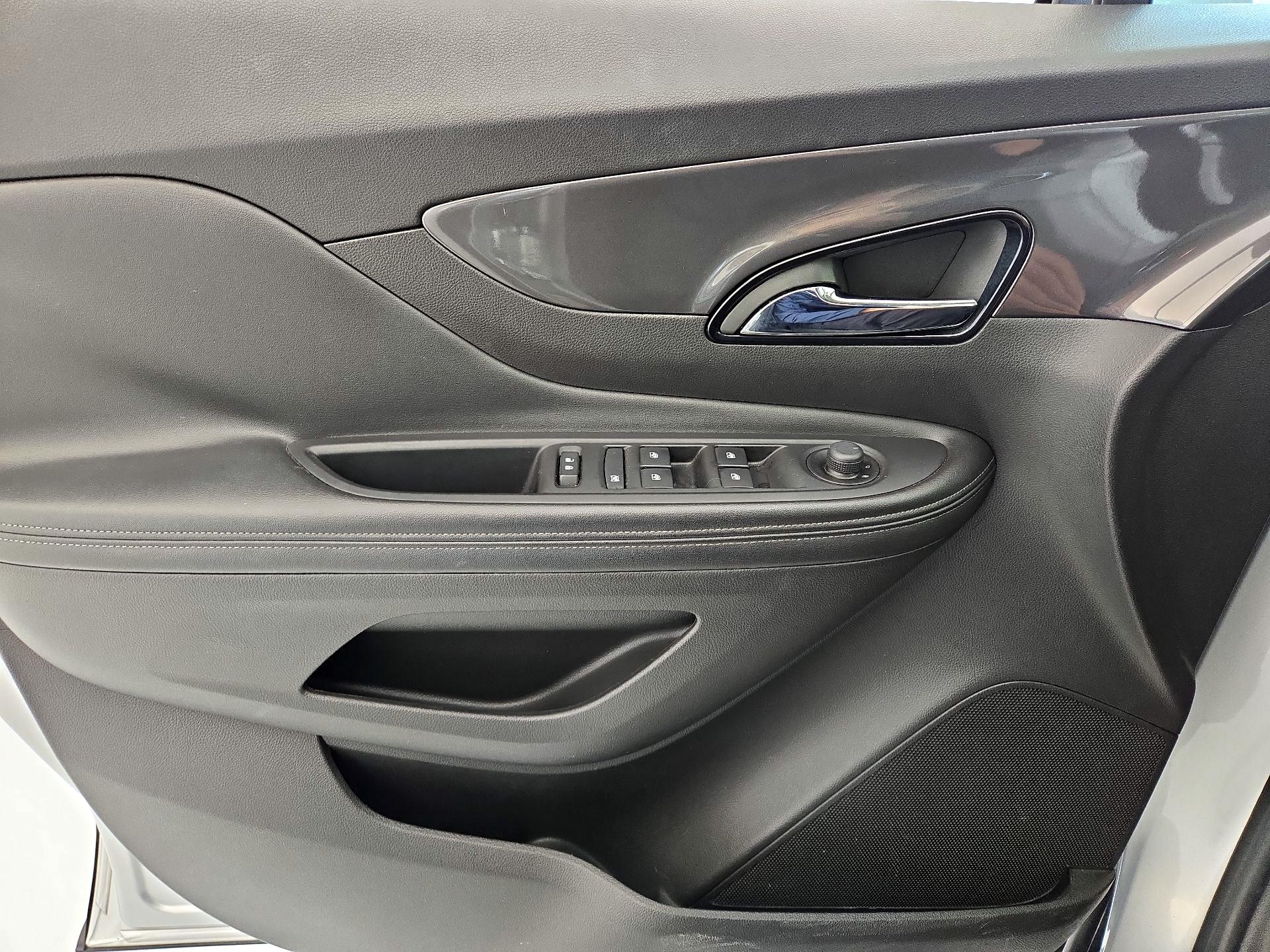 Thumbnail: 2019 Buick Encore - 12