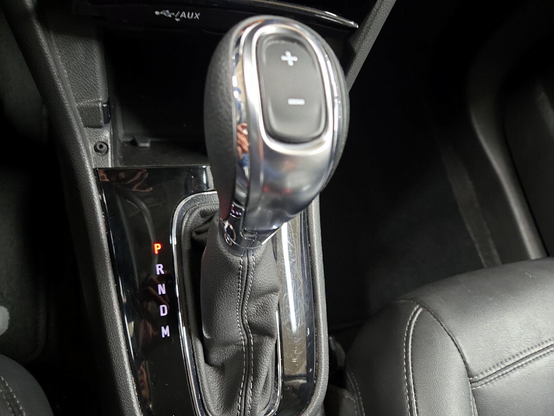 Thumbnail: 2019 Buick Encore - 17