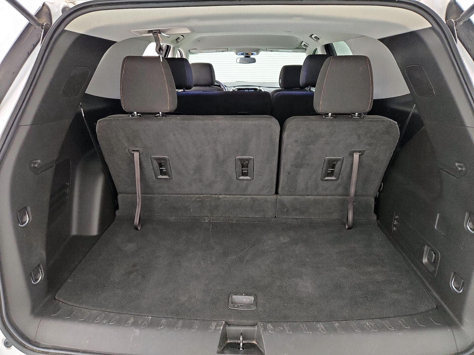 Thumbnail: 2019 Chevrolet Traverse - 20