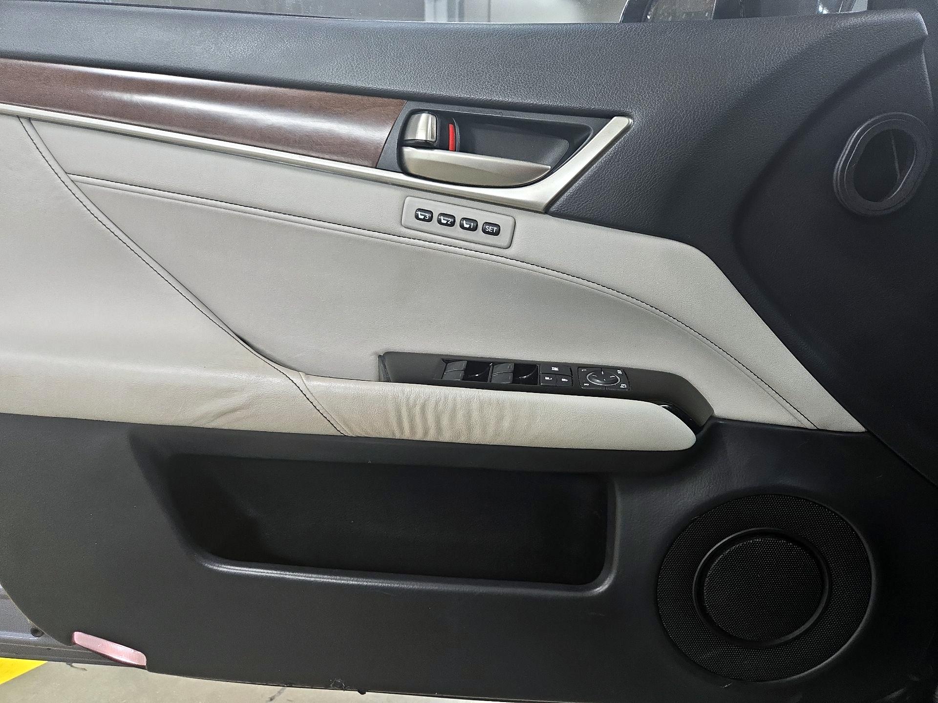 Thumbnail: 2014 Lexus GS - 12