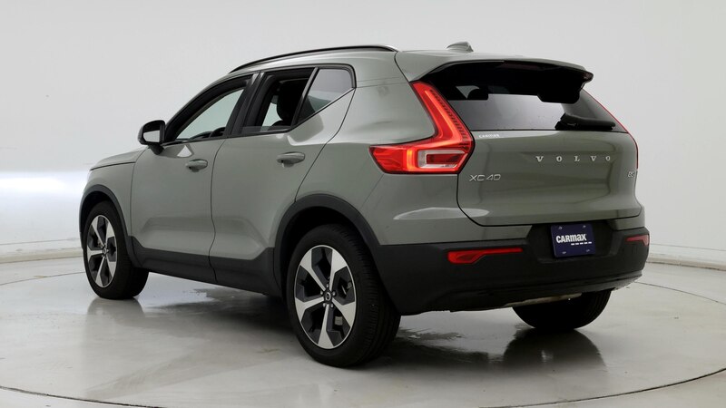 2024 Volvo XC40 B5 Core 2