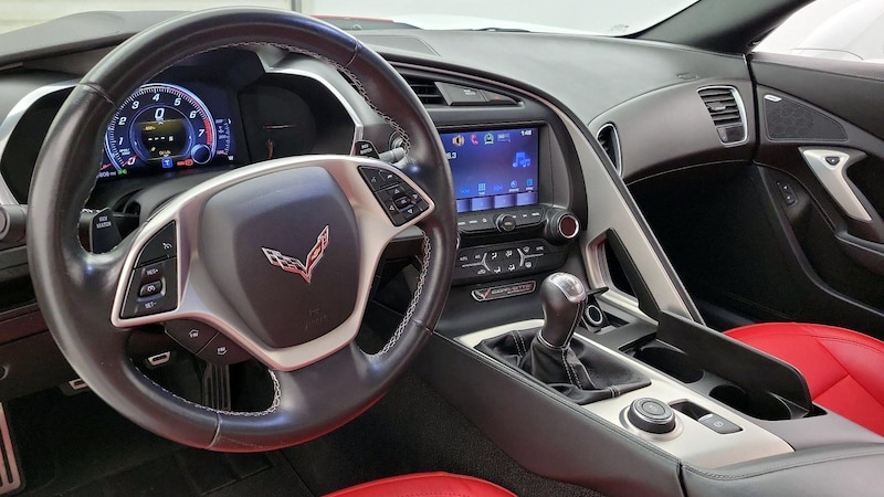 2015 Chevrolet Corvette Stingray 9