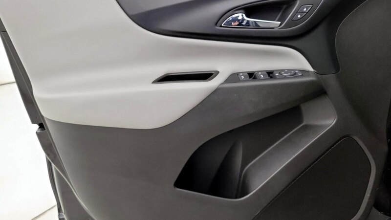 2019 Chevrolet Equinox LS 12