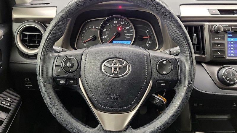 2015 Toyota RAV4 LE 10