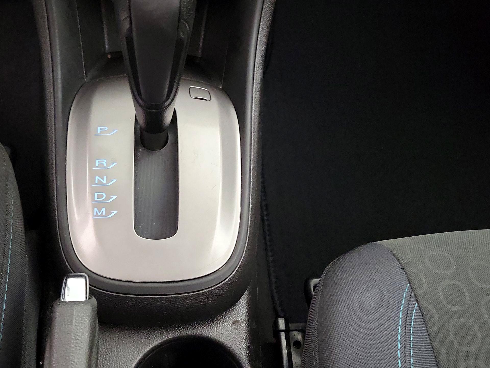 Thumbnail: 2016 Chevrolet Trax - 17