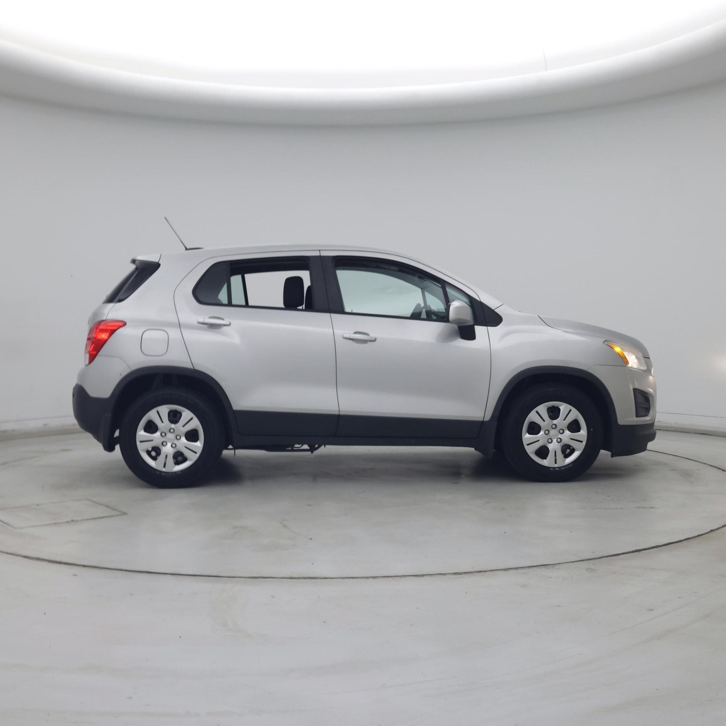 Thumbnail: 2016 Chevrolet Trax - 7