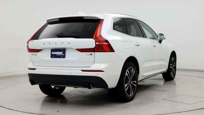 2020 Volvo XC60 T5 Momentum 8