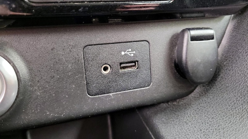 2018 Nissan Leaf SV 19