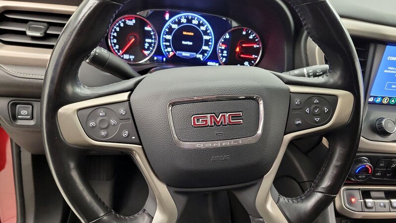 2022 GMC Acadia Denali 10